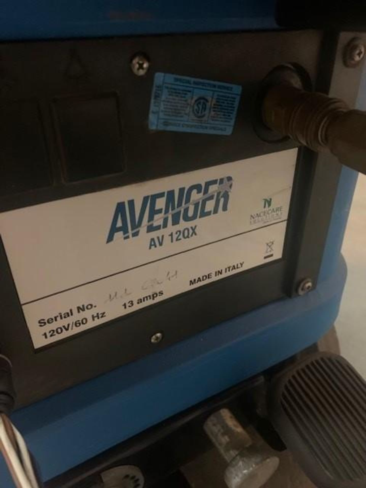 Avenger Carpet Extractor Model AV 120X - Image 3 of 8