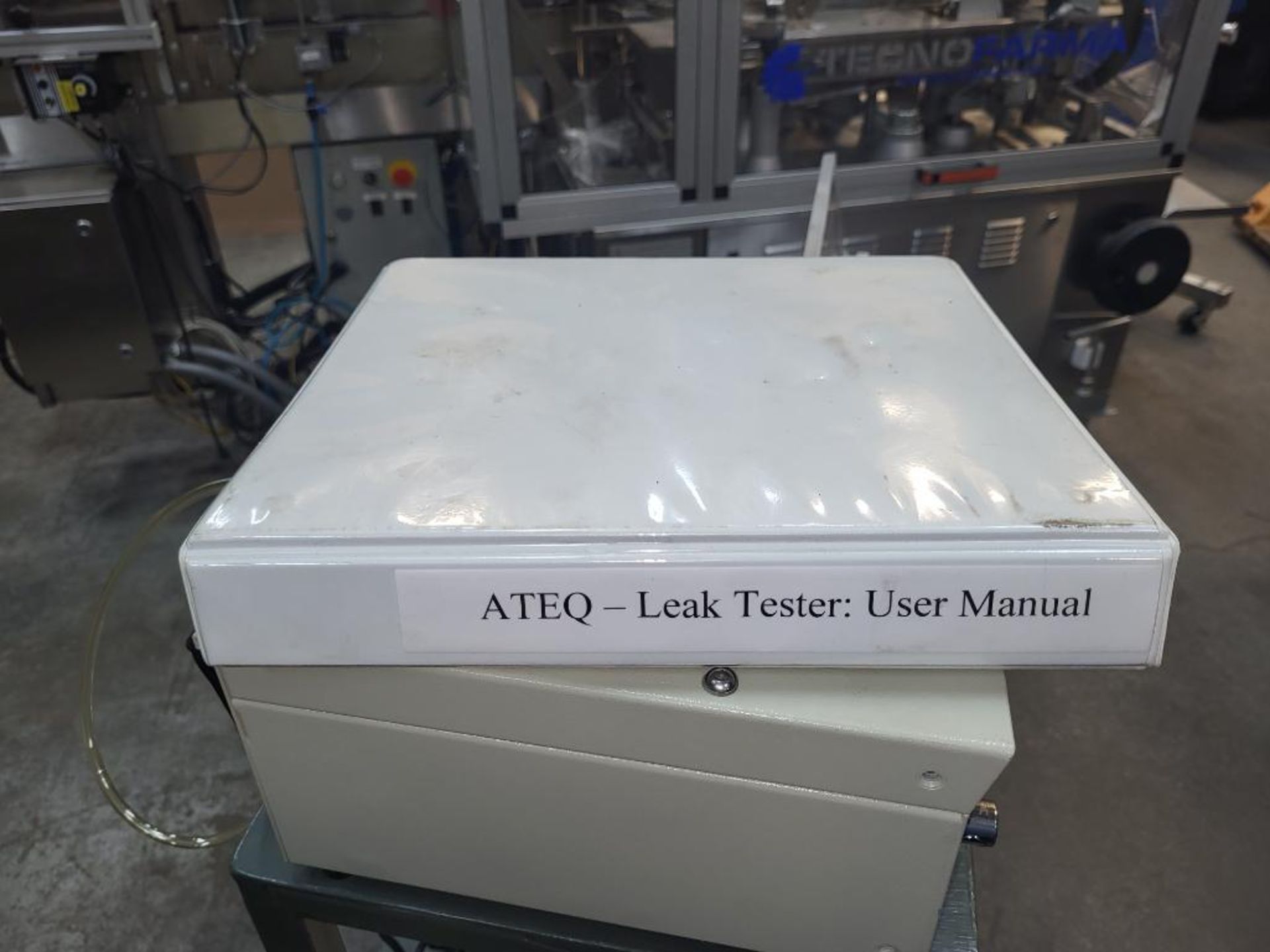 Premier Nema ATEQ F520 Compact Air Leak Detector On Cart 137-3007 - Image 4 of 5