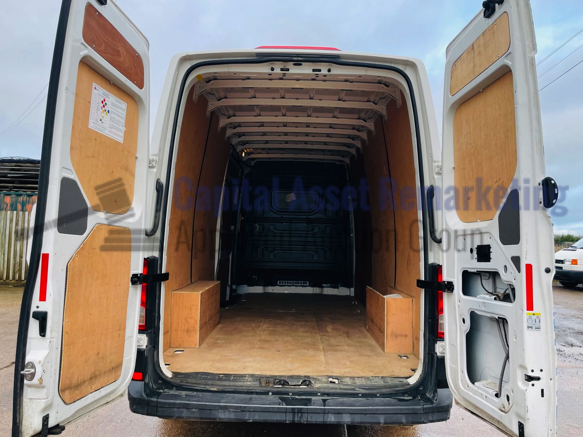 (On Sale) VOLKSWAGEN CRAFTER CR35 *LWB HI-ROOF* (69 REG - EURO 6) '2.0 TDI - 6 SPEED' *LOW MILEAGE* - Image 22 of 37