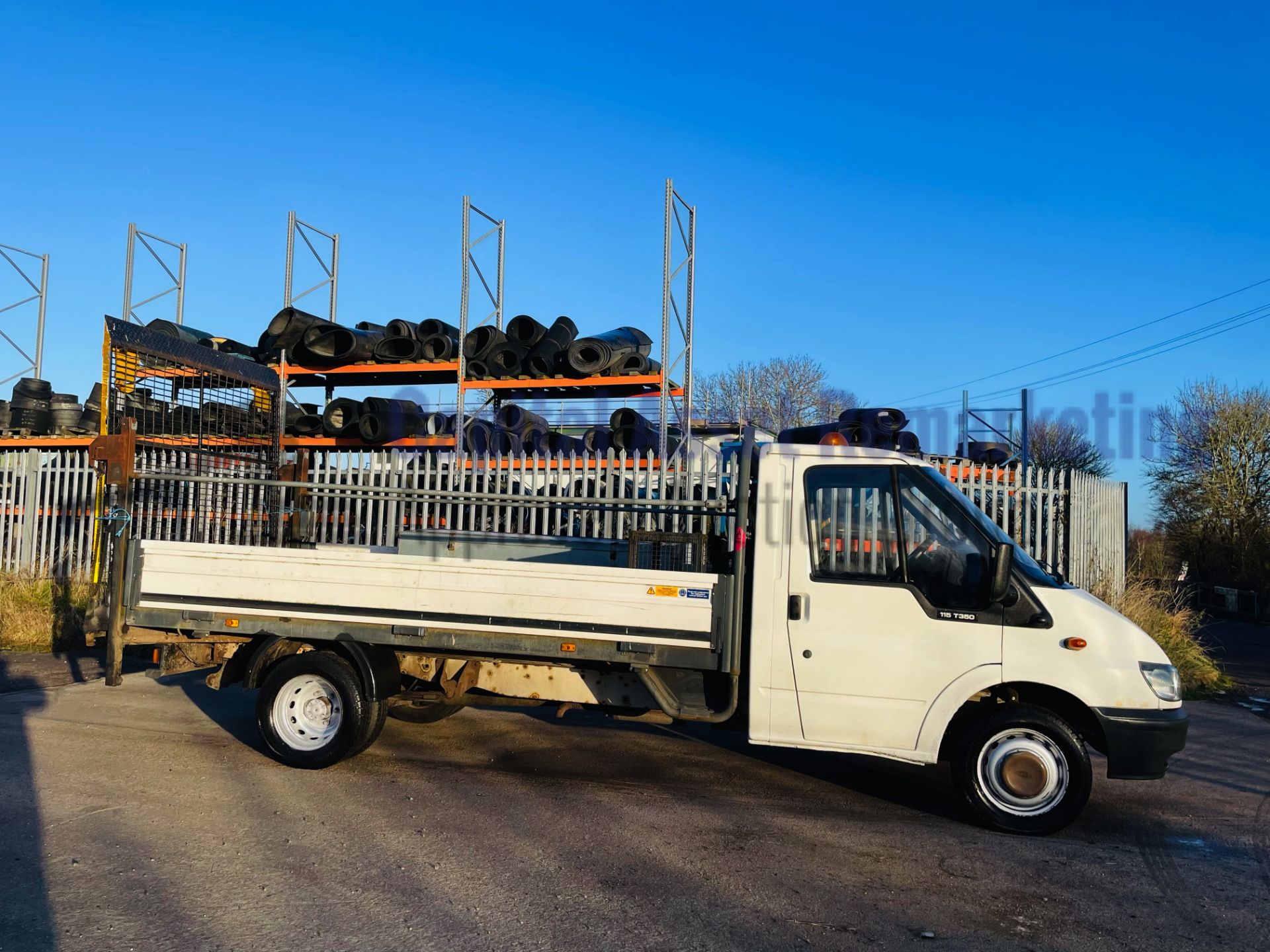 (On Sale) FORD TRANSIT RWD *LWB - DROPSIDE TRUCK* (2006) '2.4 TDCI - 115 BHP' *EX COUNCIL* (57,000K) - Image 10 of 32