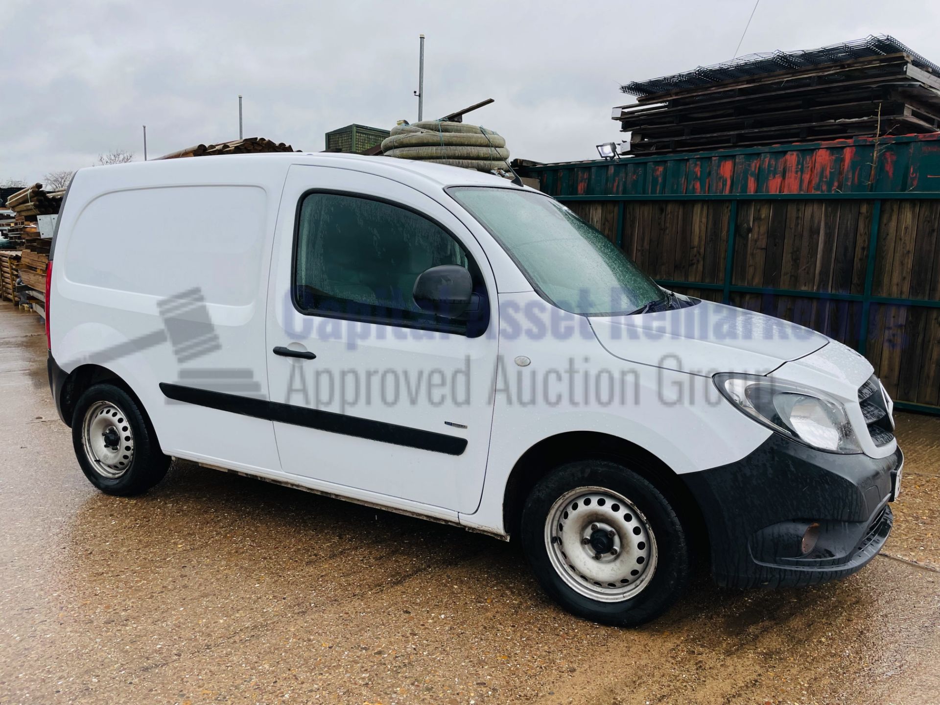 (On Sale) MERCEDES-BENZ CITAN 109 CDI *LWB - PANEL VAN* (2017 - EURO 6) 'STOP / START' *A/C & NAV* - Image 2 of 38