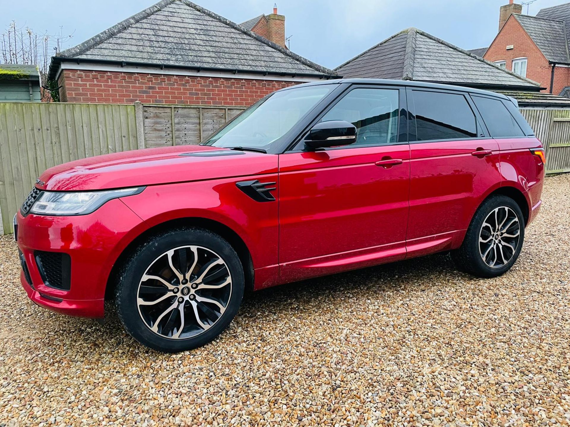 RANGE ROVER "SPORT HSE DYNAMIC" AUTO (2019 MODEL) - MEGA SPEC - DYNAMIC PACK - BLACK PACK - PAN ROOF