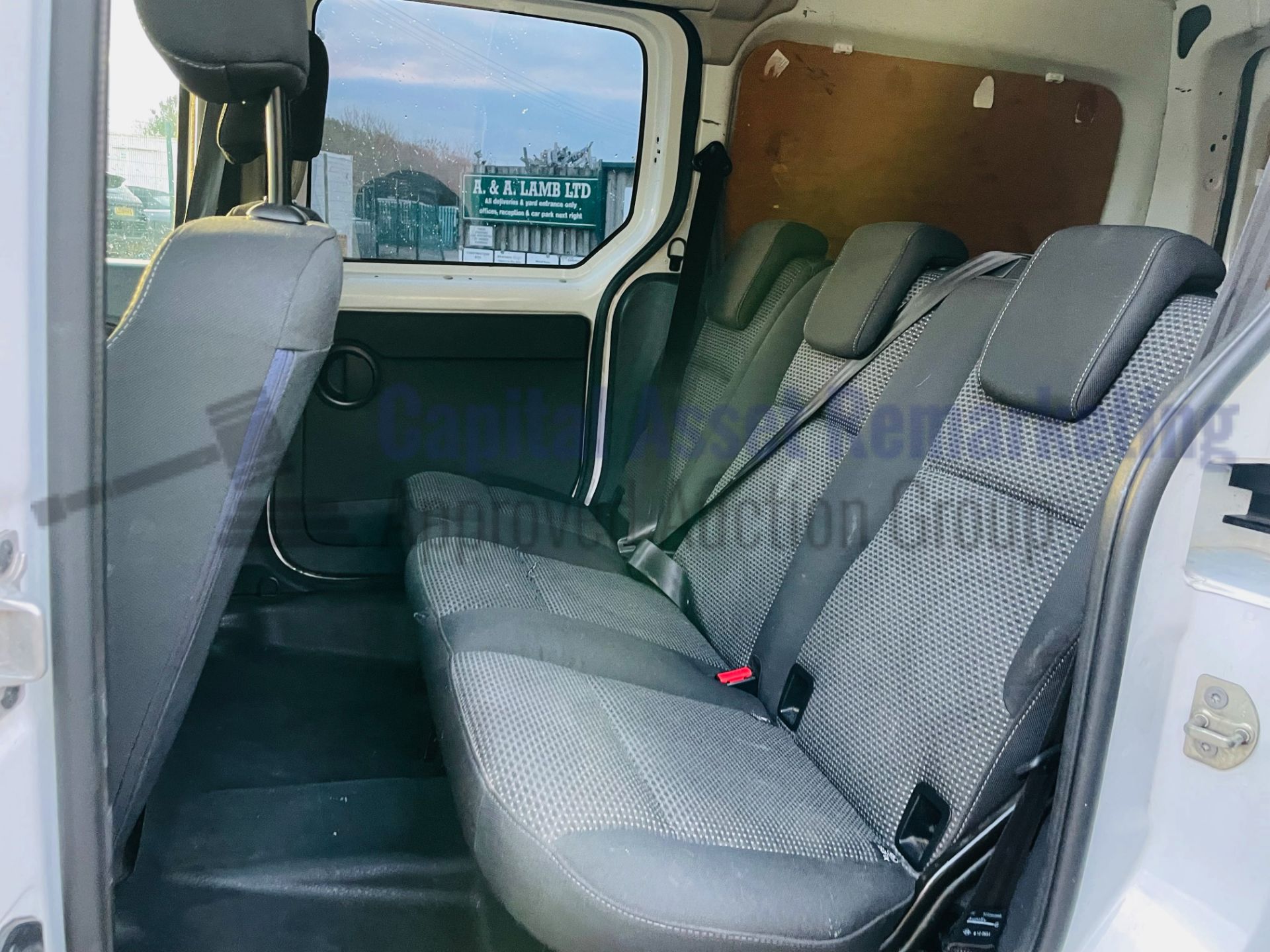 (On Sale) MERCEDES CITAN 109 CDI *XLWB - 5 SEATER CREW VAN* (2018 - EURO 6) 'STOP/START' (1 OWNER) - Image 23 of 40