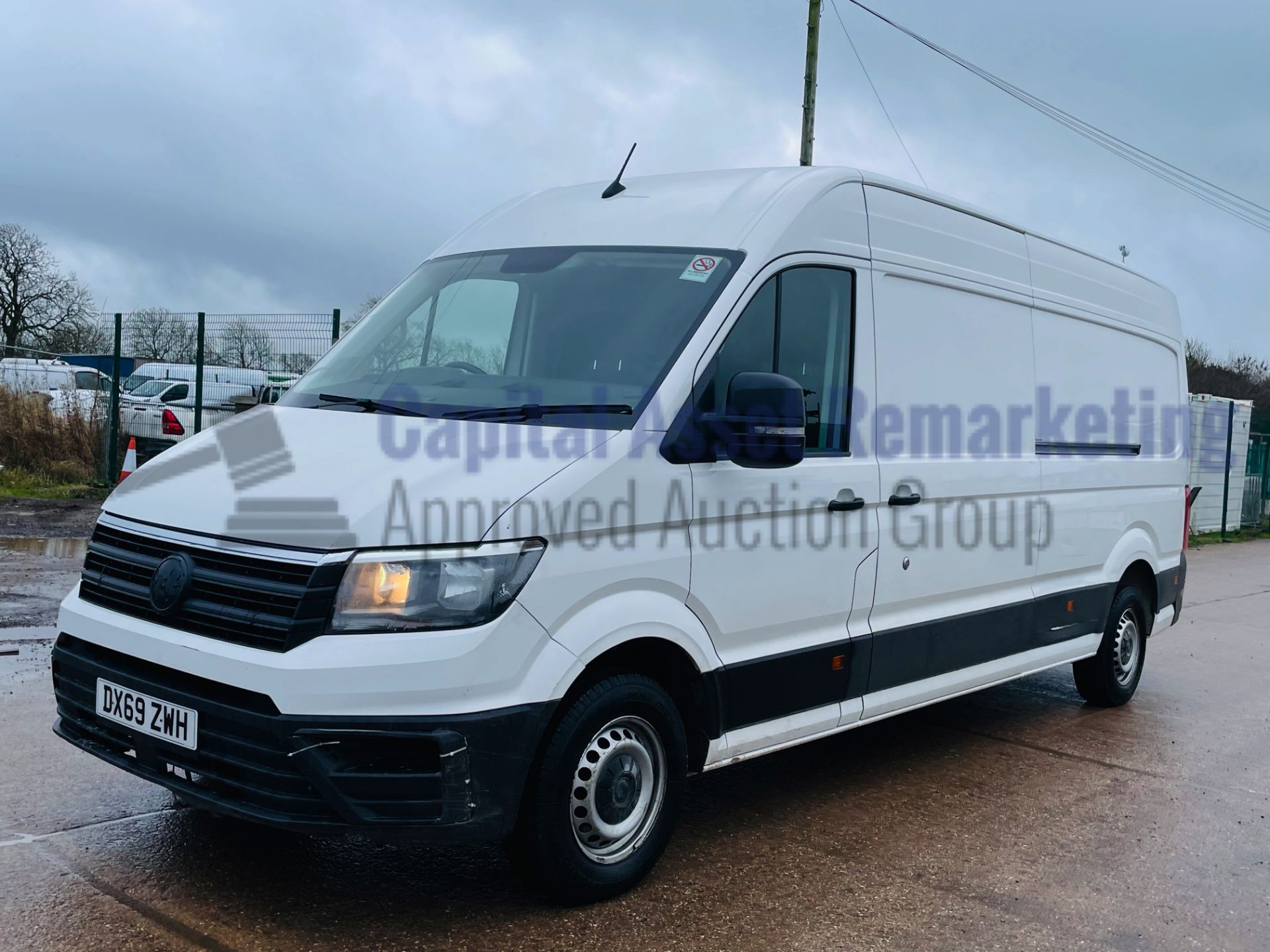 (On Sale) VOLKSWAGEN CRAFTER CR35 *LWB HI-ROOF* (69 REG - EURO 6) '2.0 TDI - 6 SPEED' *LOW MILEAGE* - Image 6 of 37