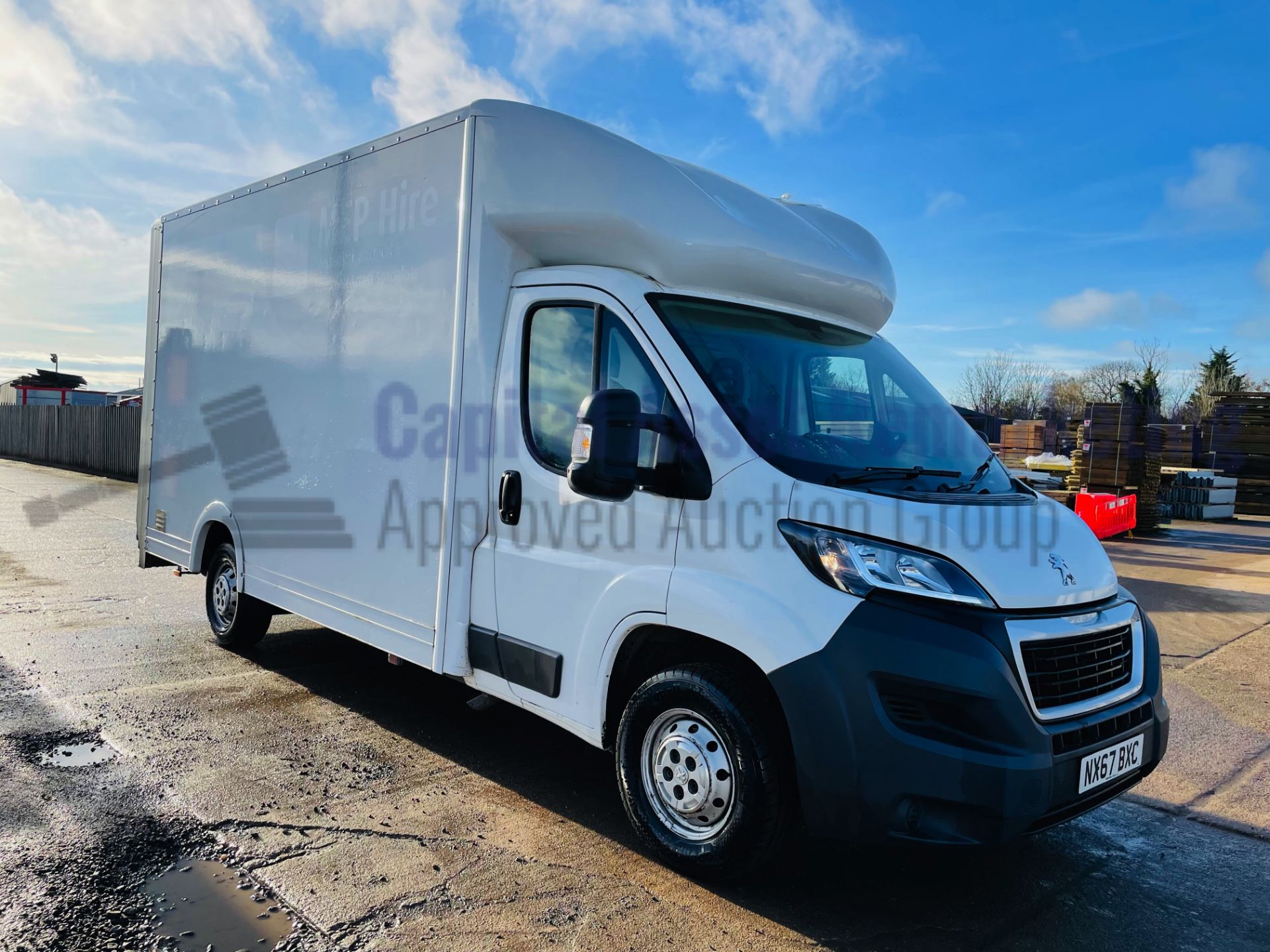 (On Sale) PEUGEOT BOXER 335 *LWB - LOW LOADER / LUTON BOX VAN* (67 REG - EURO 6) '130 BHP - 6 SPEED' - Image 13 of 40