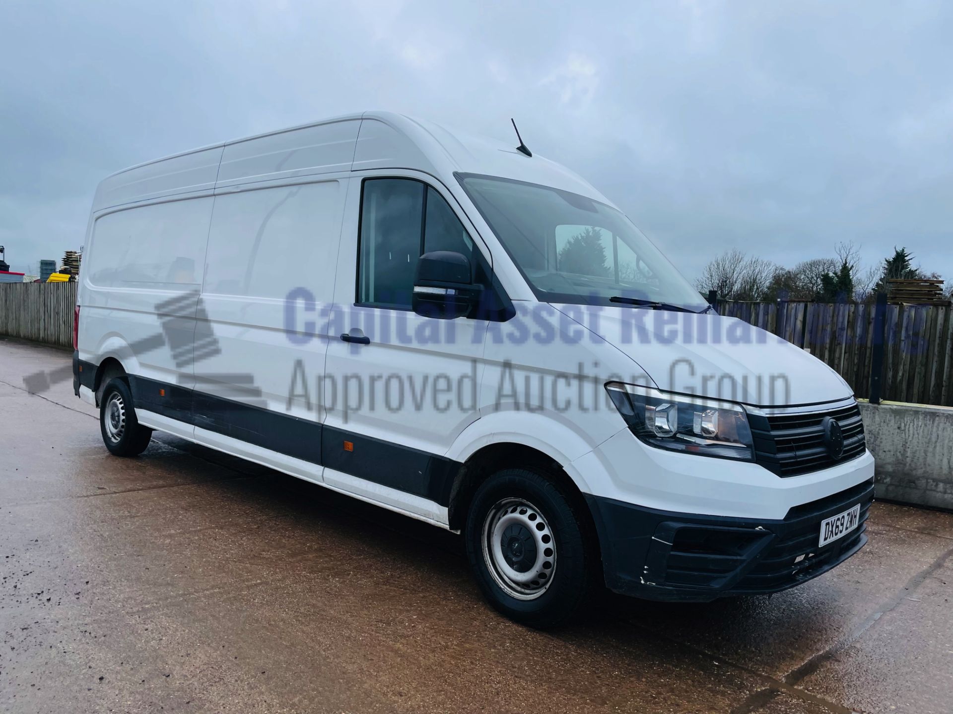 (On Sale) VOLKSWAGEN CRAFTER CR35 *LWB HI-ROOF* (69 REG - EURO 6) '2.0 TDI - 6 SPEED' *LOW MILEAGE* - Image 3 of 37