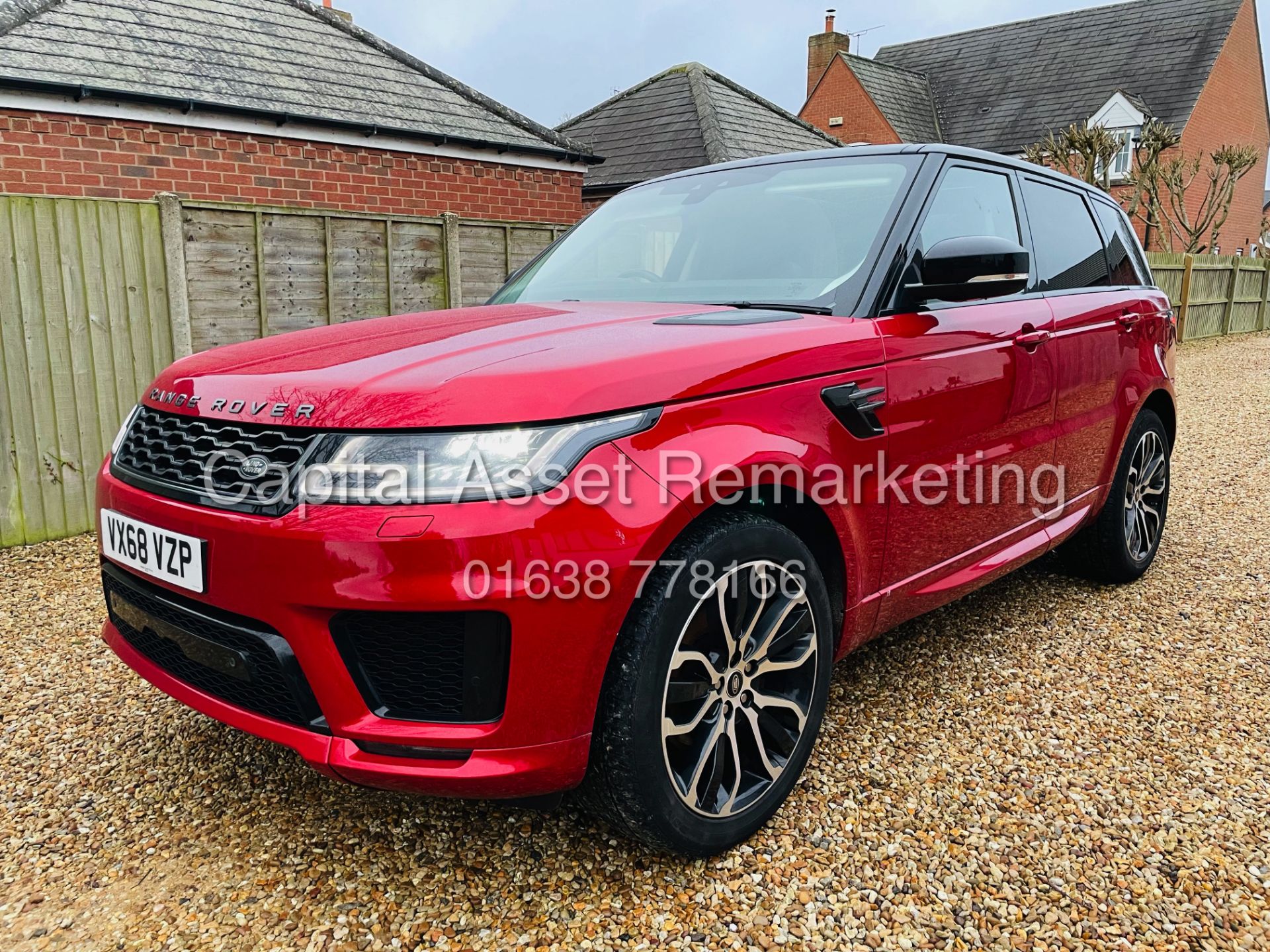 RANGE ROVER "SPORT HSE DYNAMIC" AUTO (2019 MODEL) - MEGA SPEC - DYNAMIC PACK - BLACK PACK - PAN ROOF - Image 3 of 42