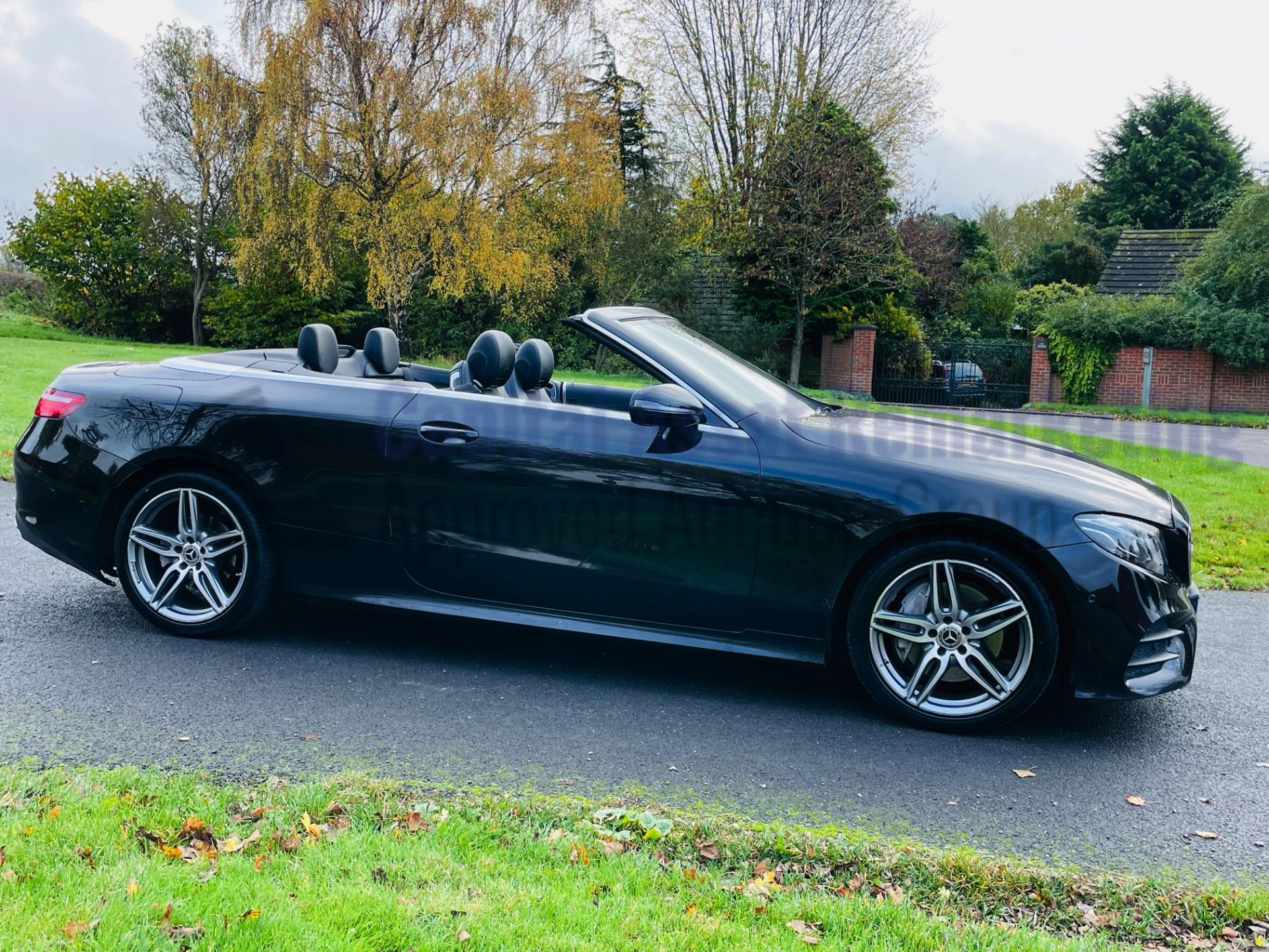 (On Sale) MERCEDES-BENZ E220D *AMG LINE - CABRIOLET* (2019 - EURO 6) '9G TRONIC AUTO - SAT NAV' - Image 19 of 66