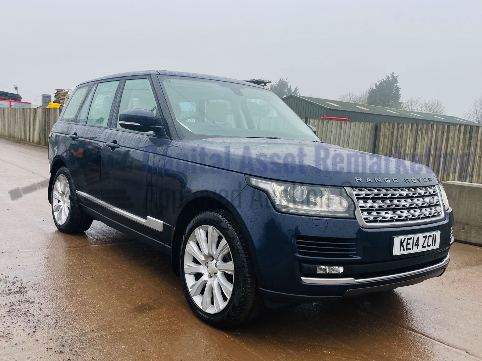 (On Sale) RANGE ROVER VOGUE *5 DOOR SUV* (2014 - NEW MODEL) '4.4 SDV8 - 8 SPEED AUTO' *FULLY LOADED* - Image 3 of 68