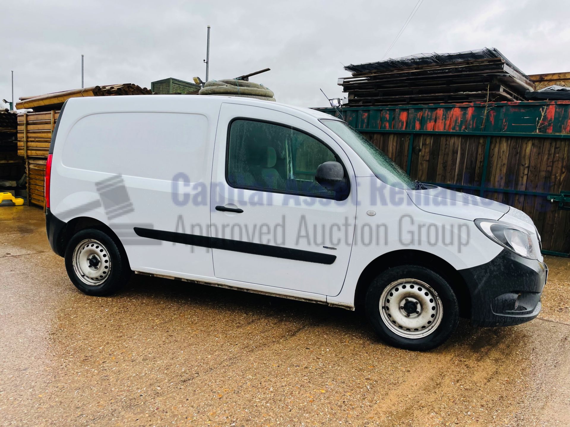 (On Sale) MERCEDES-BENZ CITAN 109 CDI *LWB - PANEL VAN* (2017 - EURO 6) 'STOP / START' *A/C & NAV* - Image 14 of 38