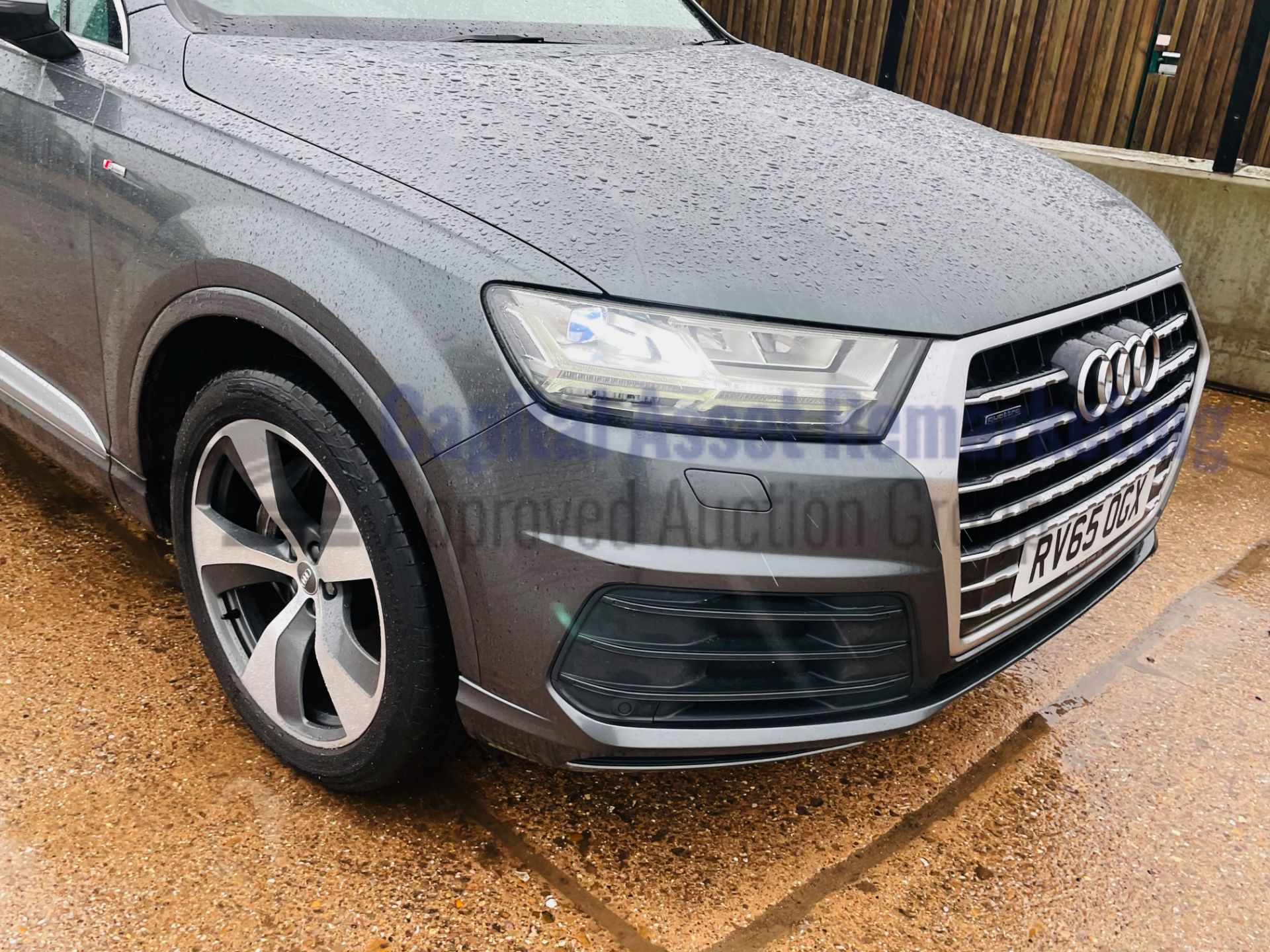 AUDI Q7 *S-LINE QUATTRO* 7 SEATER SUV (2016 MODEL) '3.0 V6 TDI - 272 BHP - AUTO' *FULLY LOADED* - Image 15 of 58