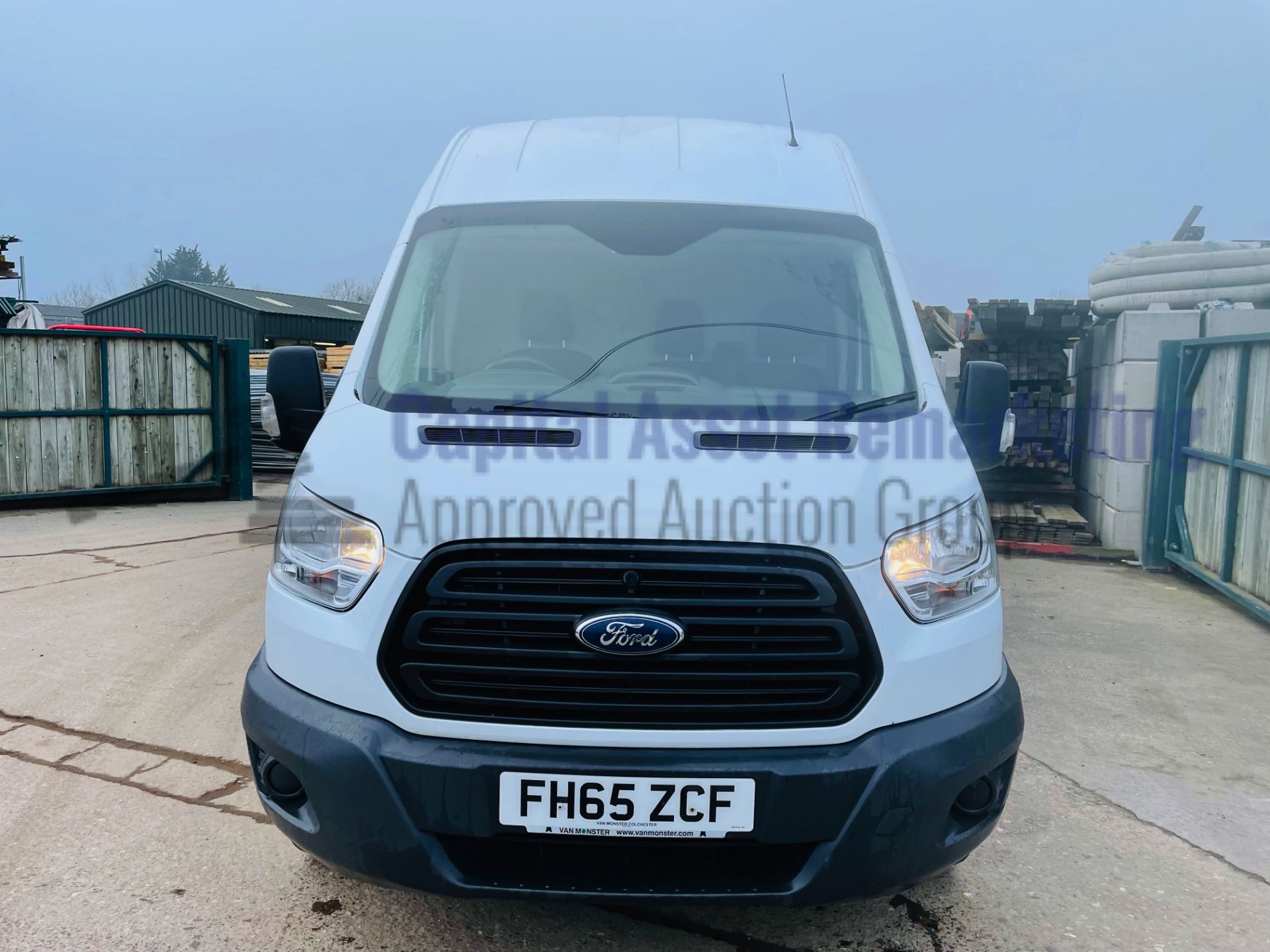 (On Sale) FORD TRANSIT 125 T350 *LWB HI-ROOF* (2016 MODEL) '2.2 TDCI - 6 SPEED' (1 FORMER KEEPER) - Image 4 of 35