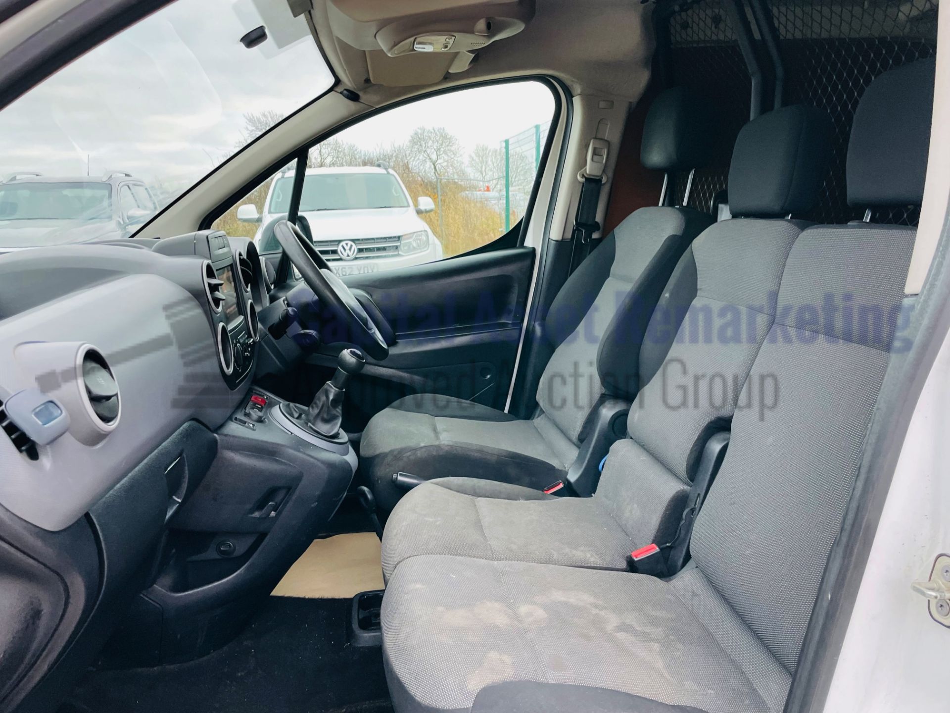 (On Sale) CITROEN BERLINGO 625 *ENTERPRISE* SWB - PANEL VAN (2018-EURO 6) '1.6 BLUE HDI' *A/C - NAV* - Image 23 of 41