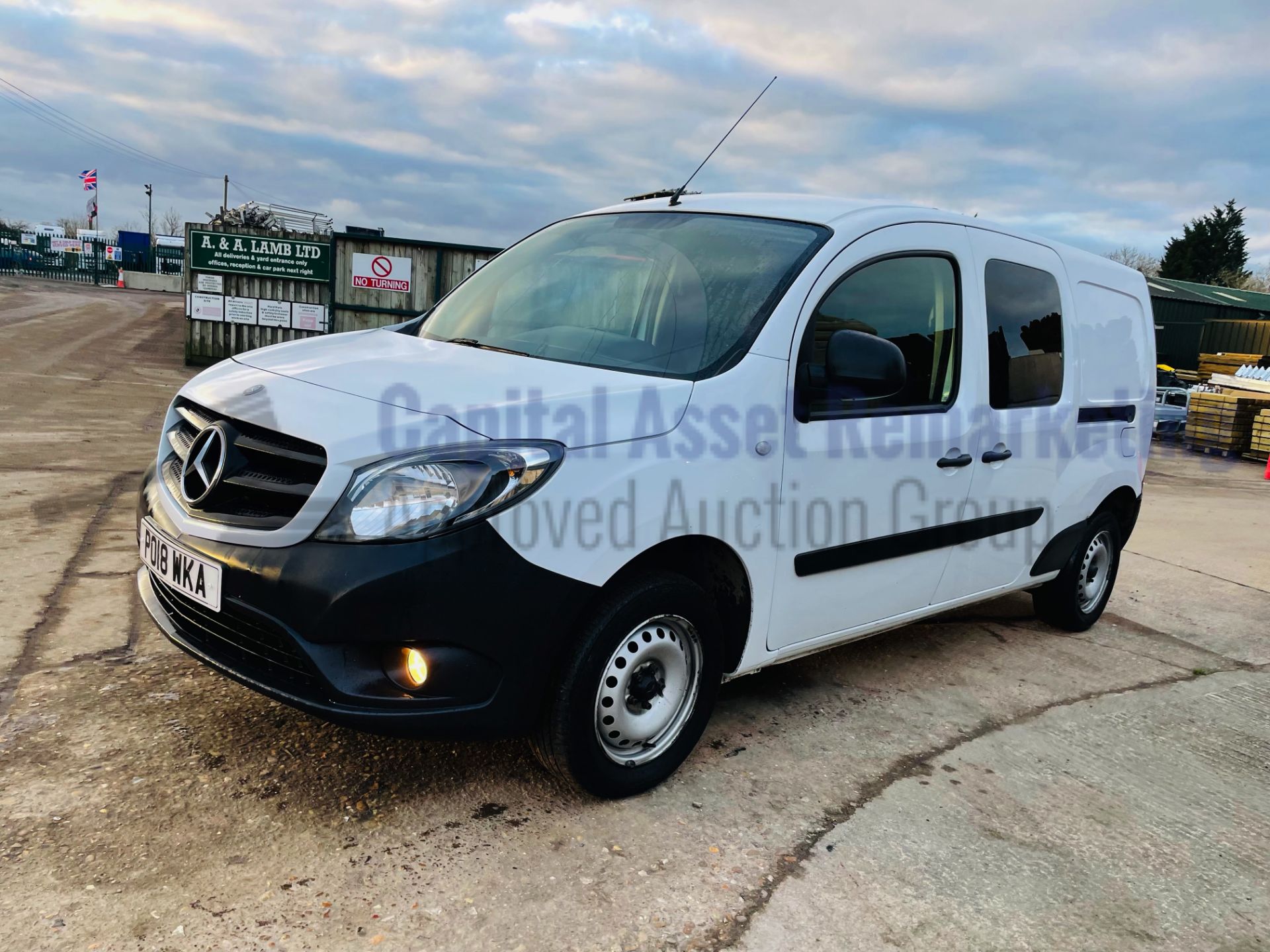 (On Sale) MERCEDES CITAN 109 CDI *XLWB - 5 SEATER CREW VAN* (2018 - EURO 6) 'STOP/START' (1 OWNER) - Image 2 of 40