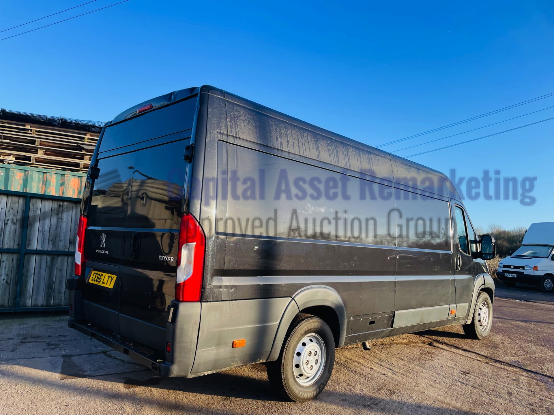 ON SALE PEUGEOT BOXER *PROFESSIONAL* L4 - XLWB HI-ROOF (2017 - EURO 6) '2.0 BLUE HDI - *A/C & NAV* - Image 12 of 35