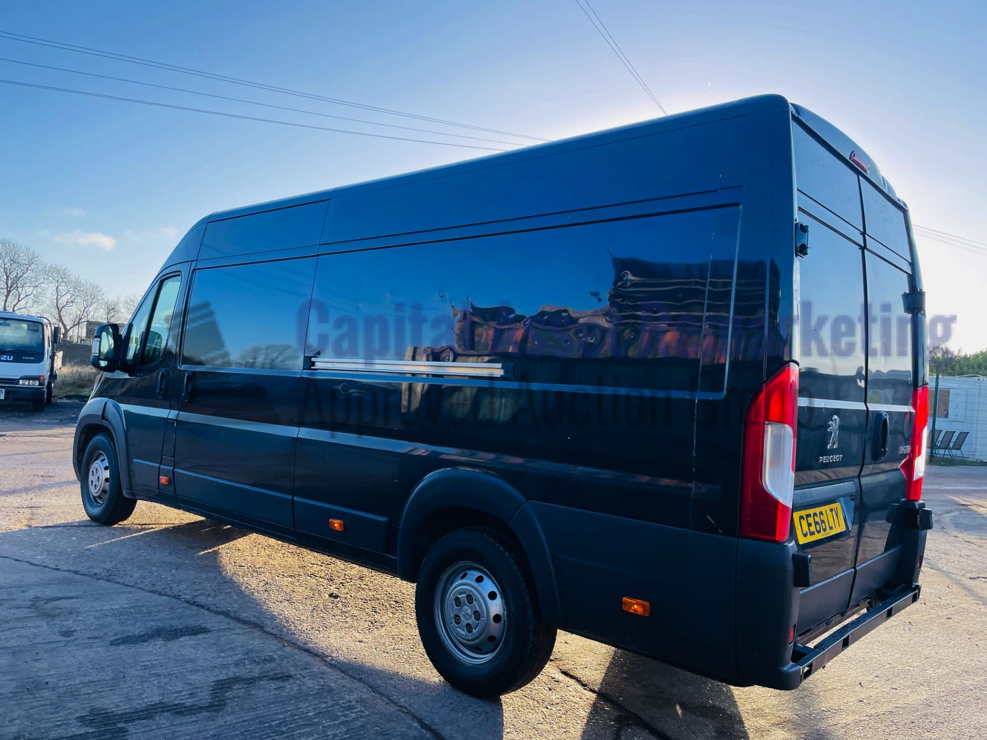 ON SALE PEUGEOT BOXER *PROFESSIONAL* L4 - XLWB HI-ROOF (2017 - EURO 6) '2.0 BLUE HDI - *A/C & NAV* - Image 9 of 35