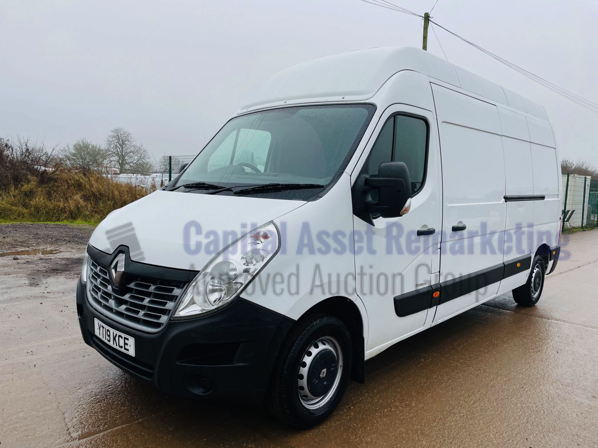 RENAULT MASTER *BUSINESS ENERGY* LWB - EXTRA HIGH ROOF (2019 - EURO 6) '145 BHP - 6 SPEED' *SAT NAV* - Image 5 of 39