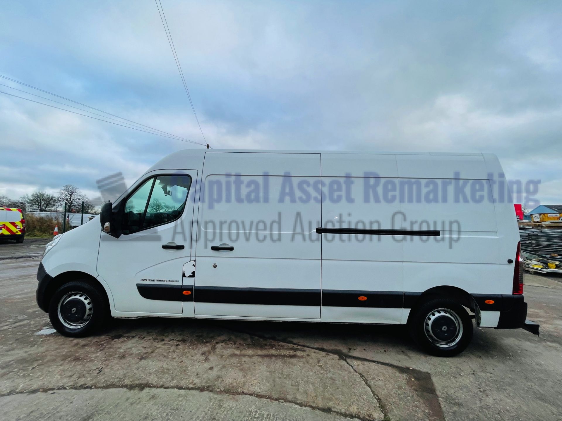 RENAULT MASTER *BUSINESS ENERGY* LWB VAN (2017 - EURO 6) 2.3 DCI -145 BHP - 6 SPEED *A/C* (3500 KG) - Image 5 of 30