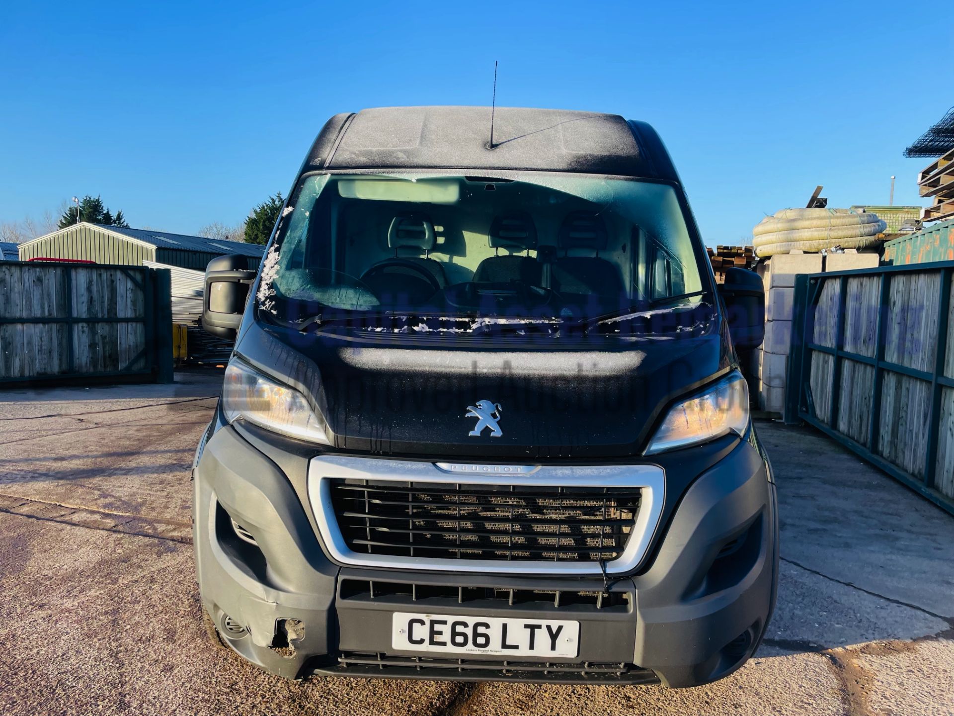 ON SALE PEUGEOT BOXER *PROFESSIONAL* L4 - XLWB HI-ROOF (2017 - EURO 6) '2.0 BLUE HDI - *A/C & NAV* - Image 4 of 35