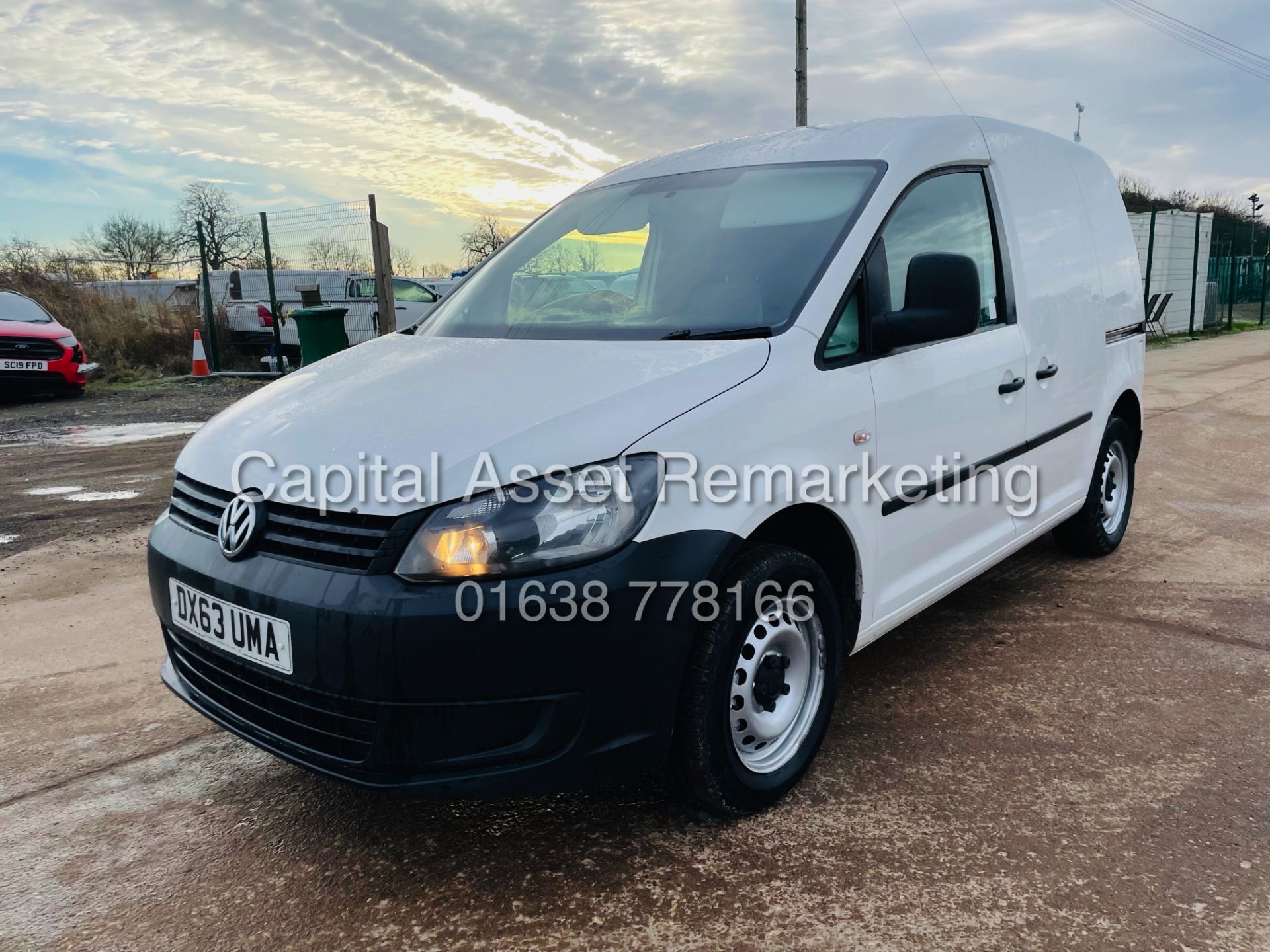 ON SALE VOLKSWAGEN CADDY TDI C20 (2014 MODEL) 1 OWNER - AC - ELEC PACK - SIDE DOOR - SERVICE HISTORY - Image 5 of 19