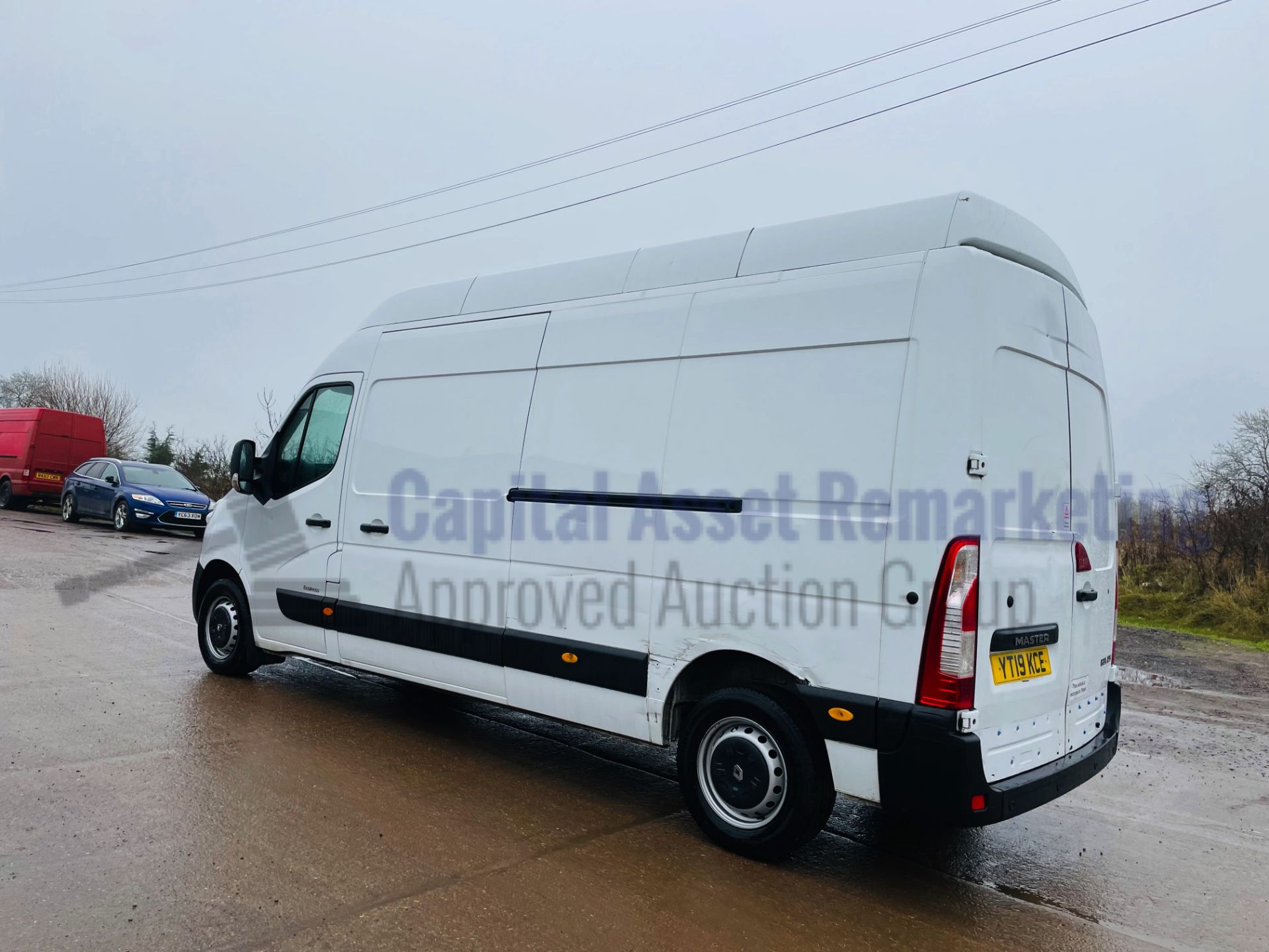 RENAULT MASTER *BUSINESS ENERGY* LWB - EXTRA HIGH ROOF (2019 - EURO 6) '145 BHP - 6 SPEED' *SAT NAV* - Image 9 of 39