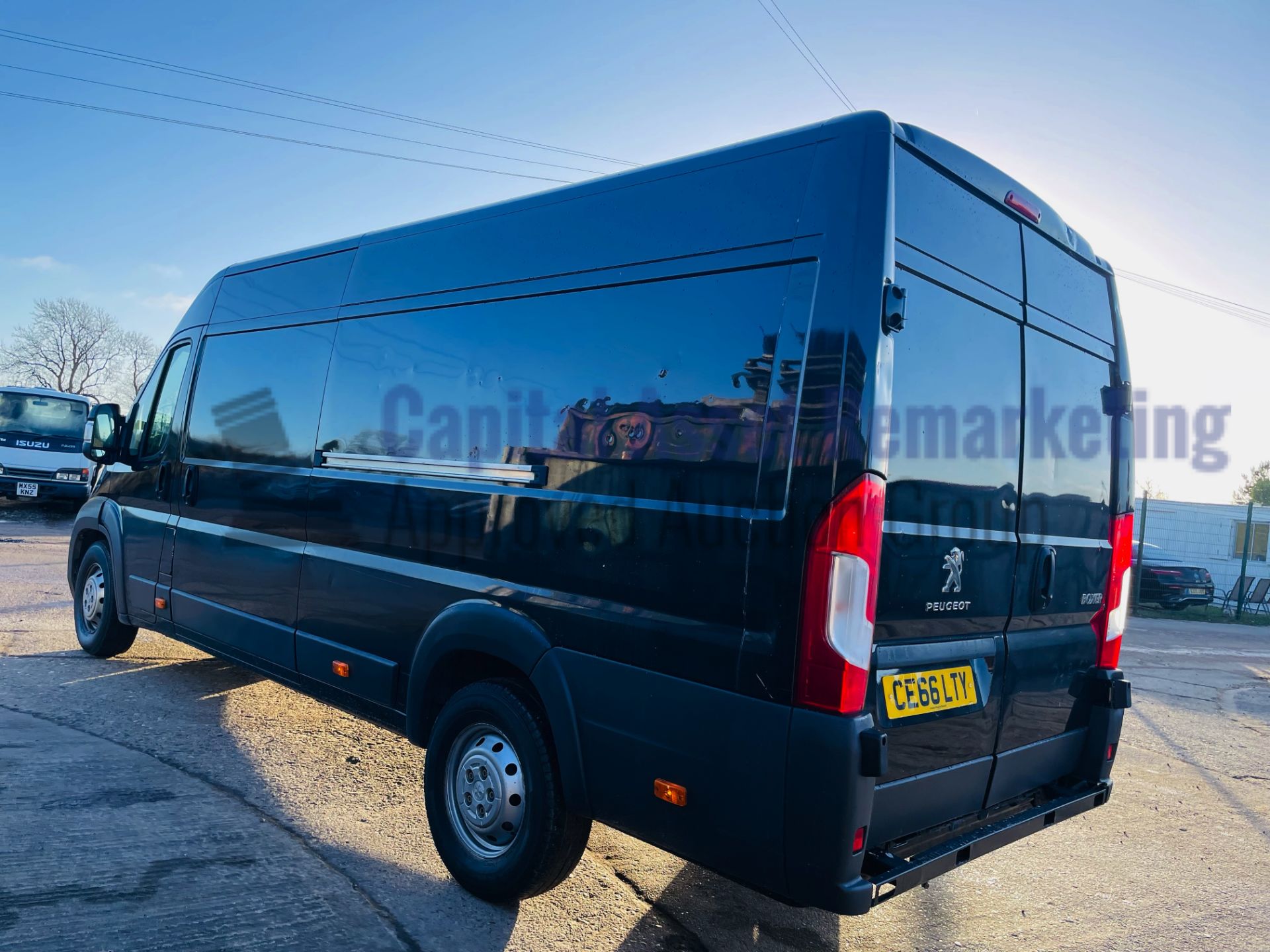 ON SALE PEUGEOT BOXER *PROFESSIONAL* L4 - XLWB HI-ROOF (2017 - EURO 6) '2.0 BLUE HDI - *A/C & NAV* - Image 10 of 35