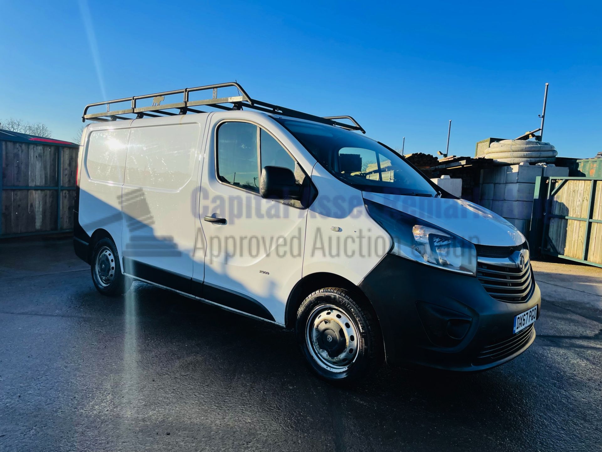 VAUXHALL VIVARO *SWB - PANEL VAN* (2018 - EURO 6) '1.6 CDTI - 120 BHP - 6 SPEED' (1 OWNER - FSH) - Image 3 of 39