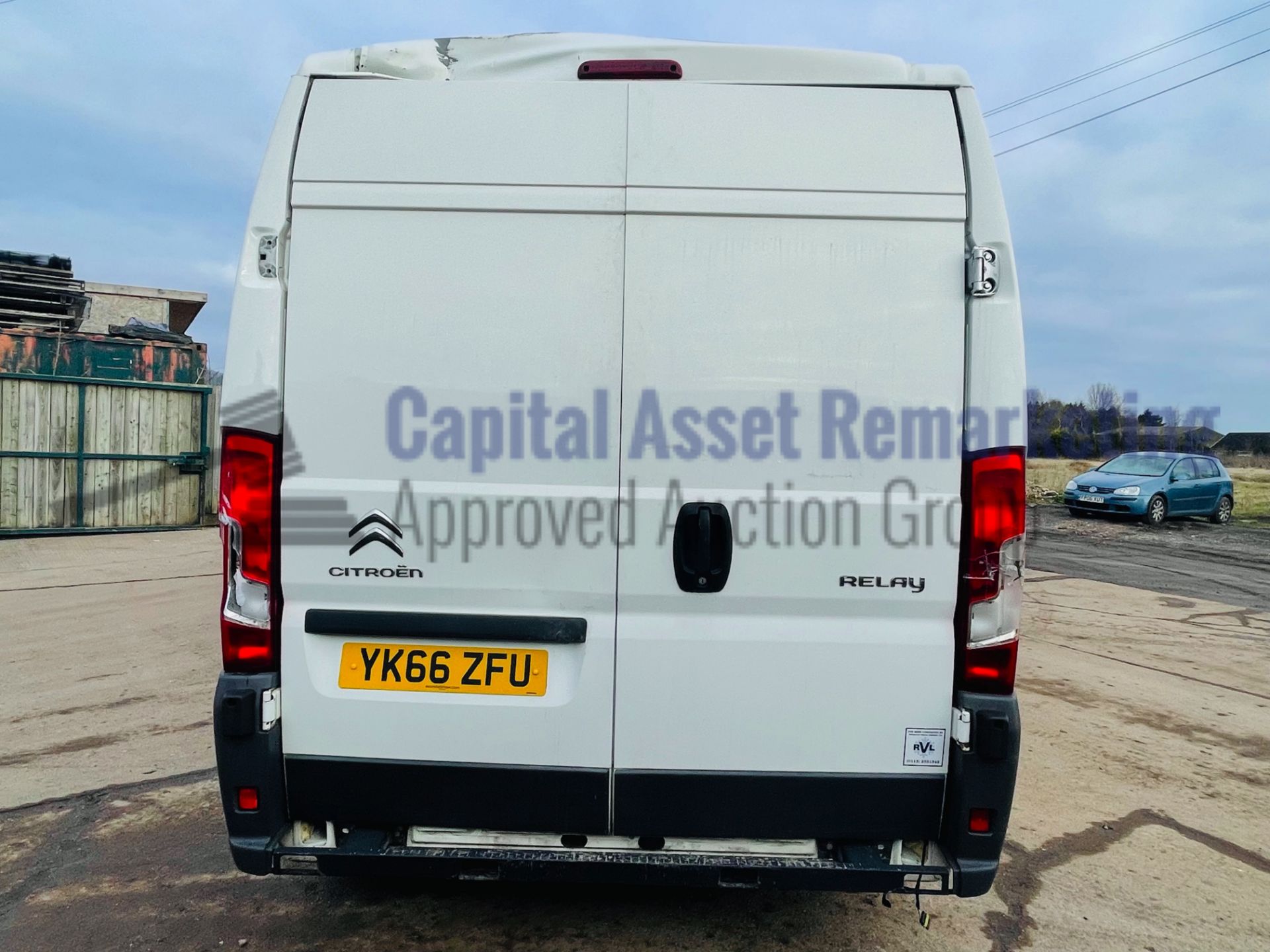 CITROEN RELAY 35 *ENTERPRISE* LWB HI-ROOF *FRIDGE VAN* (2017 - EURO 6) '2.0 BLUE HDI -6 SPEED' *A/C* - Image 11 of 42