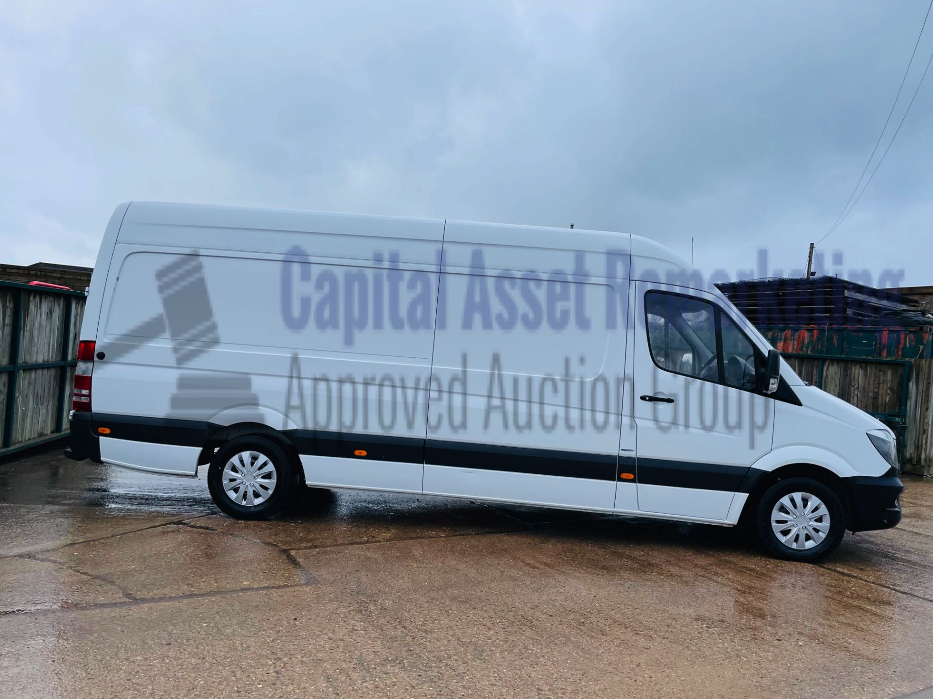 MERCEDES-BENZ SPRINTER 314 CDI *LWB HI-ROOF* (2017 - EURO 6) '140 BHP - 6 SPEED' *AIR & SAT NAV* - Image 14 of 42