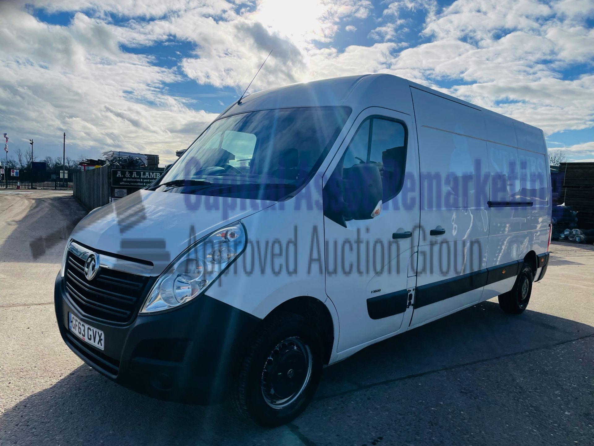 (On Sale) VAUXHALL MOVANO *LWB HI-ROOF* (63 REG) 2.3 CDTI - 6 SPEED *A/C* (1 OWNER) *NO VAT* - Image 5 of 39