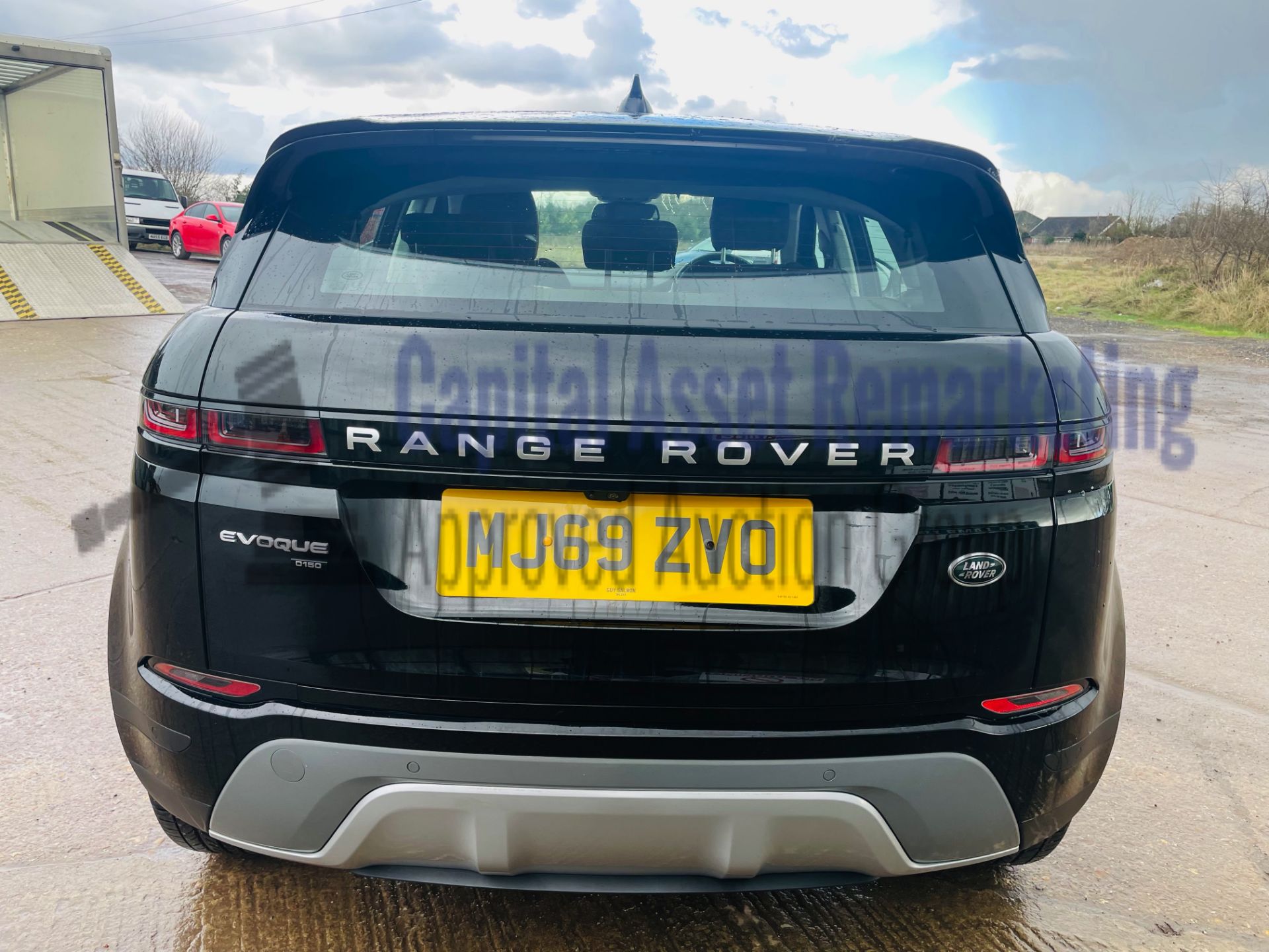 (On Sale) RANGE ROVER EVOQUE *SUV* (2020 - NEW MODEL) '2.0 DIESEL - EURO 6' (1 OWNER) *U-LEZ* - Image 11 of 48