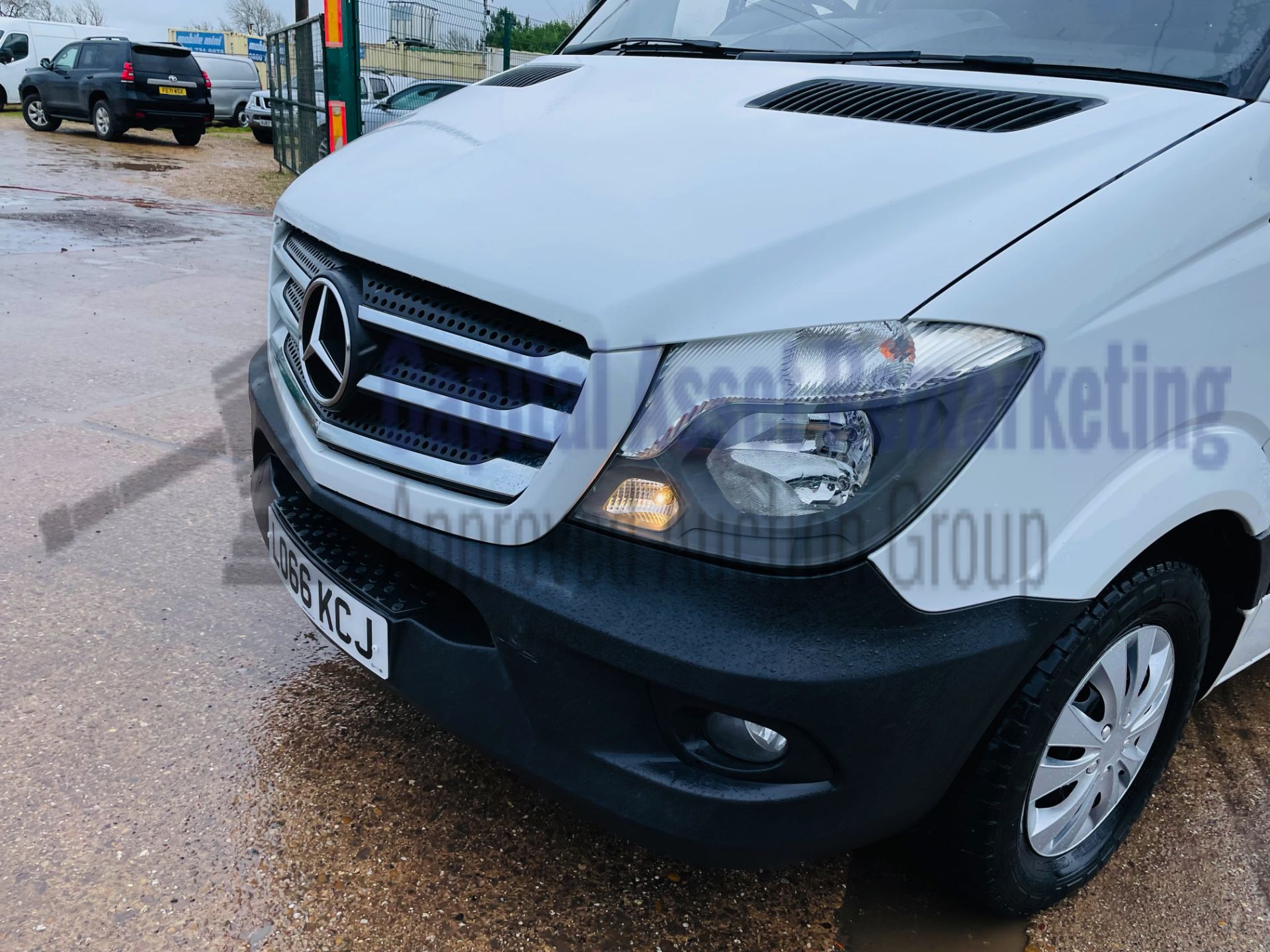 MERCEDES-BENZ SPRINTER 314 CDI *LWB HI-ROOF* (2017 - EURO 6) '140 BHP - 6 SPEED' *AIR & SAT NAV* - Image 16 of 42