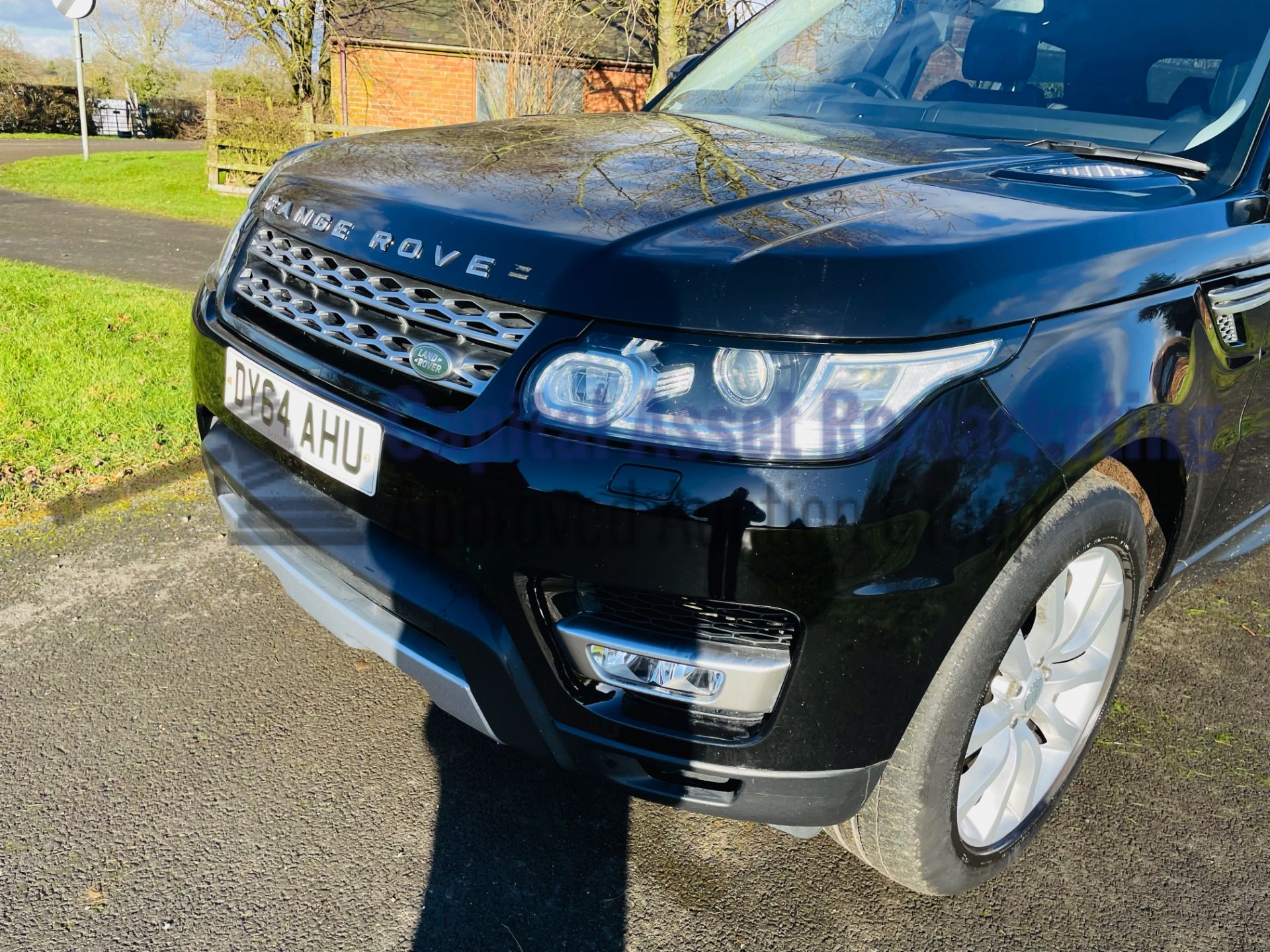 (ON SALE) RANGE ROVER SPORT *HSE EDITION* SUV (2015-NEW MODEL) '3.0 SDV6-8 SPEED AUTO'*FULLY LOADED* - Image 16 of 61