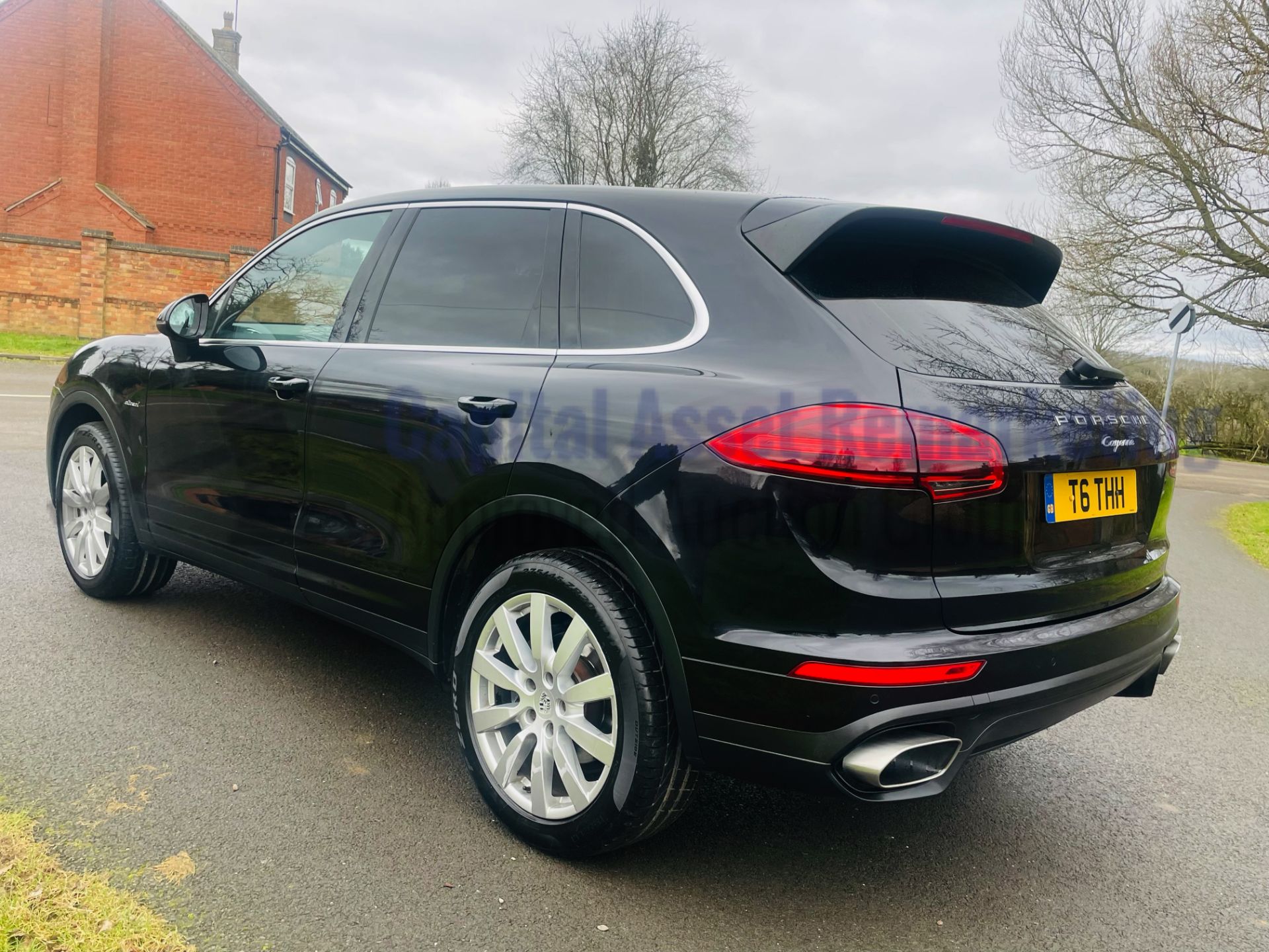 PORSCHE CAYENNE *SPORT SUV* (2017 - EURO 6) '3.0 V6 DIESEL - 8 SPEED AUTO' *MASSIVE SPEC* (NO VAT) - Image 10 of 59