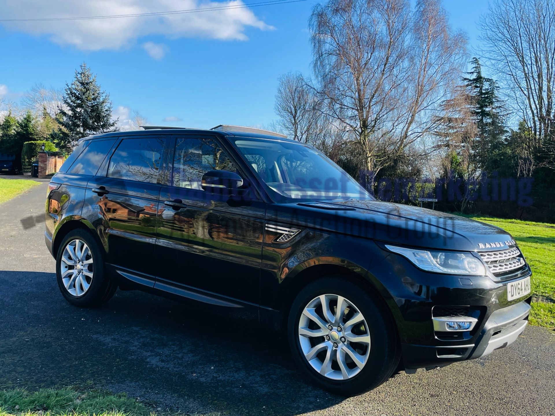 (ON SALE) RANGE ROVER SPORT *HSE EDITION* SUV (2015-NEW MODEL) '3.0 SDV6-8 SPEED AUTO'*FULLY LOADED* - Image 2 of 61