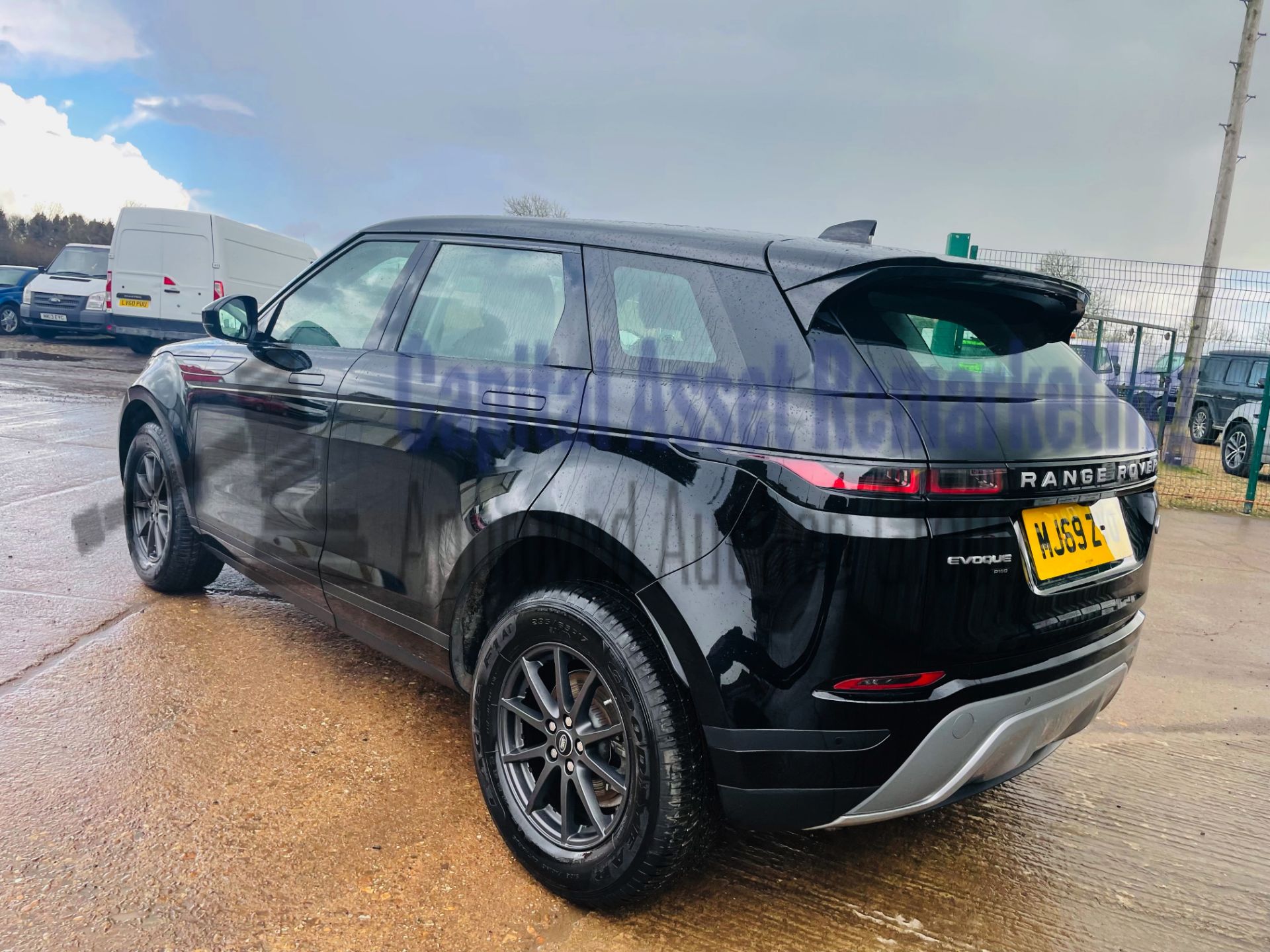 (On Sale) RANGE ROVER EVOQUE *SUV* (2020 - NEW MODEL) '2.0 DIESEL - EURO 6' (1 OWNER) *U-LEZ* - Image 10 of 48