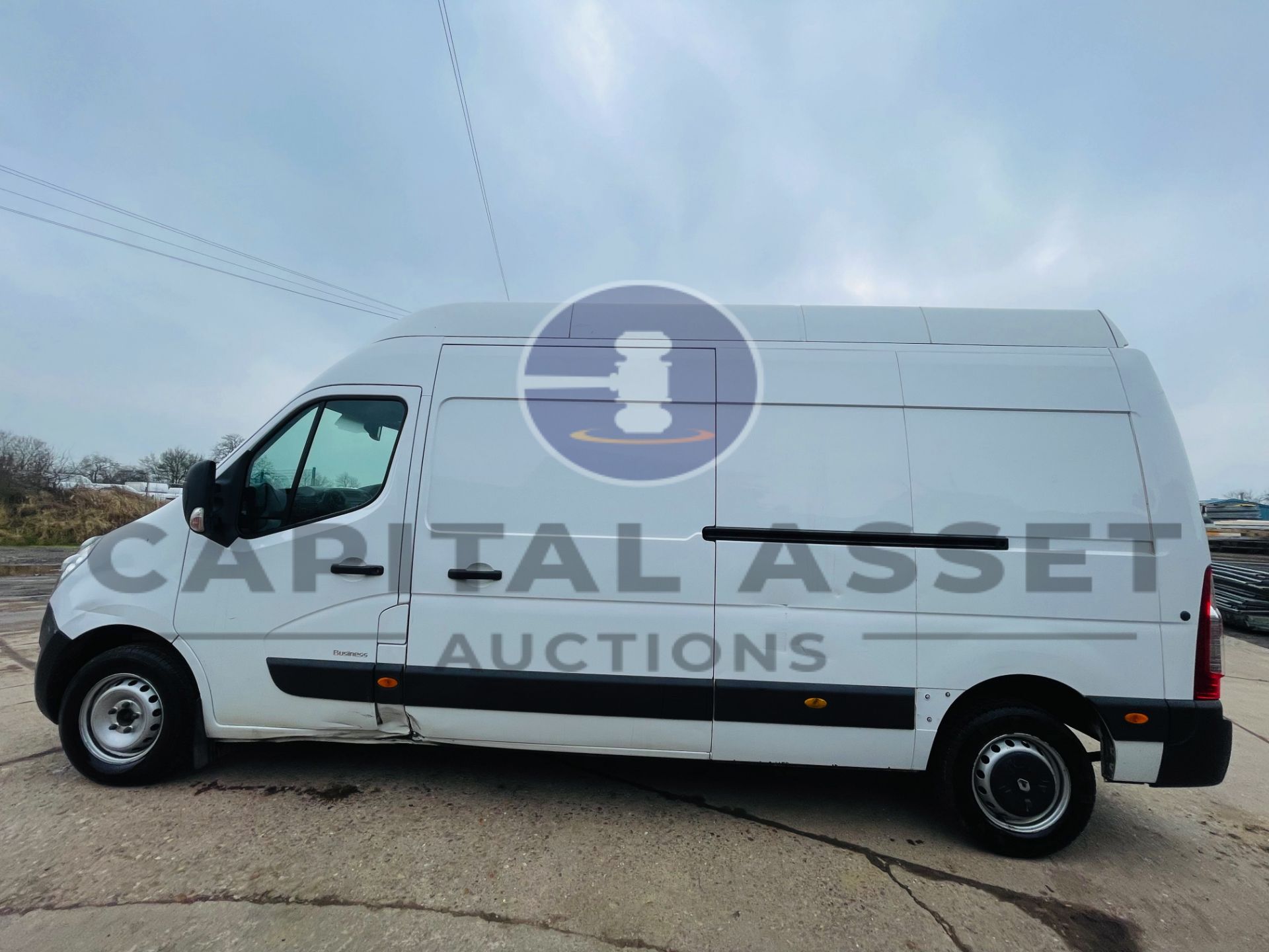 RENAULT MASTER *LWB - EXTRA HI-ROOF* PANEL VAN (2019 - EURO 6) '2.3 DCI-6 SPEED' *SAT NAV* (3500 KG) - Image 8 of 37