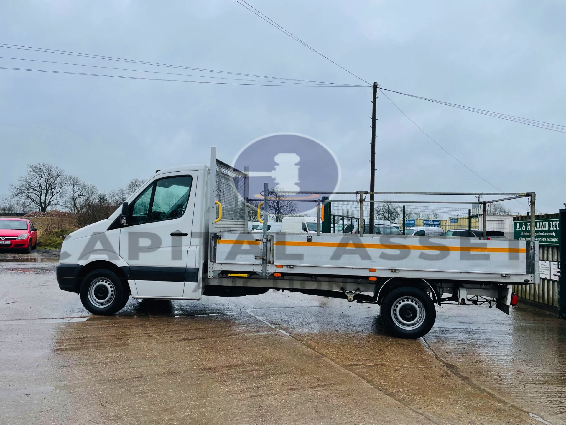 (On Sale) VOLKSWAGEN CRAFTER CR35 *LWB - DROPSIDE TRUCK* (2017 - EURO 6) '6 SPEED - STOP / START' - Image 8 of 39