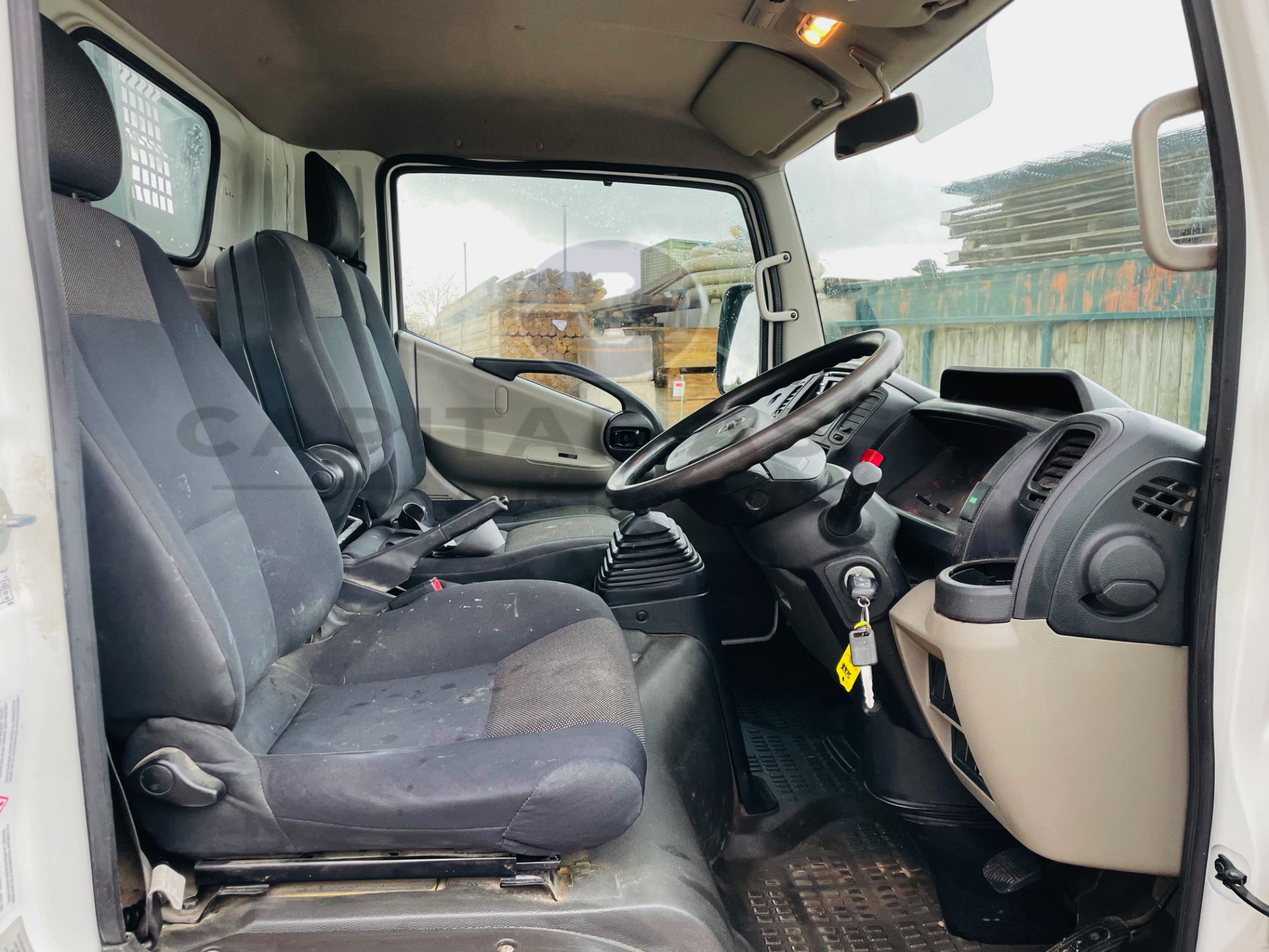 ON SALE NISSAN CABSTAR 3.0DCI NT400 TIPPER 35.13 (2017 MODEL)- LOW MILEAGE -EURO 6 - TWIN REAR WHEEL - Image 13 of 15