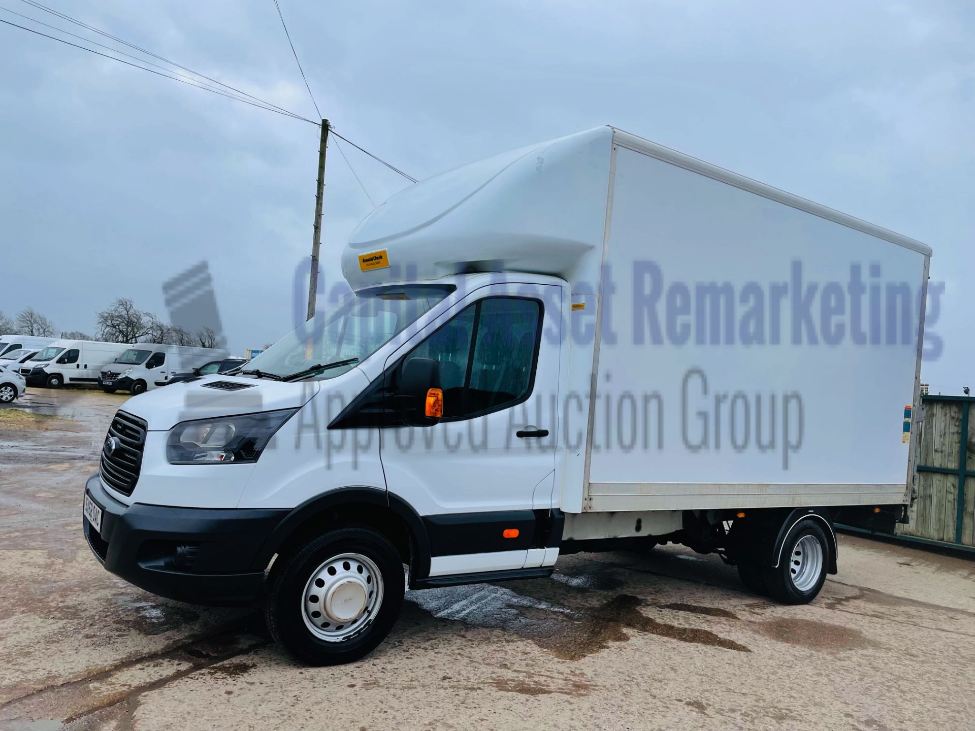 FORD TRANSIT 130 T350L RWD *LWB - LUTON / BOX VAN* (2019 - EURO 6) '2.0 TDCI - 6 SPEED' *TAIL-LIFT* - Image 7 of 45