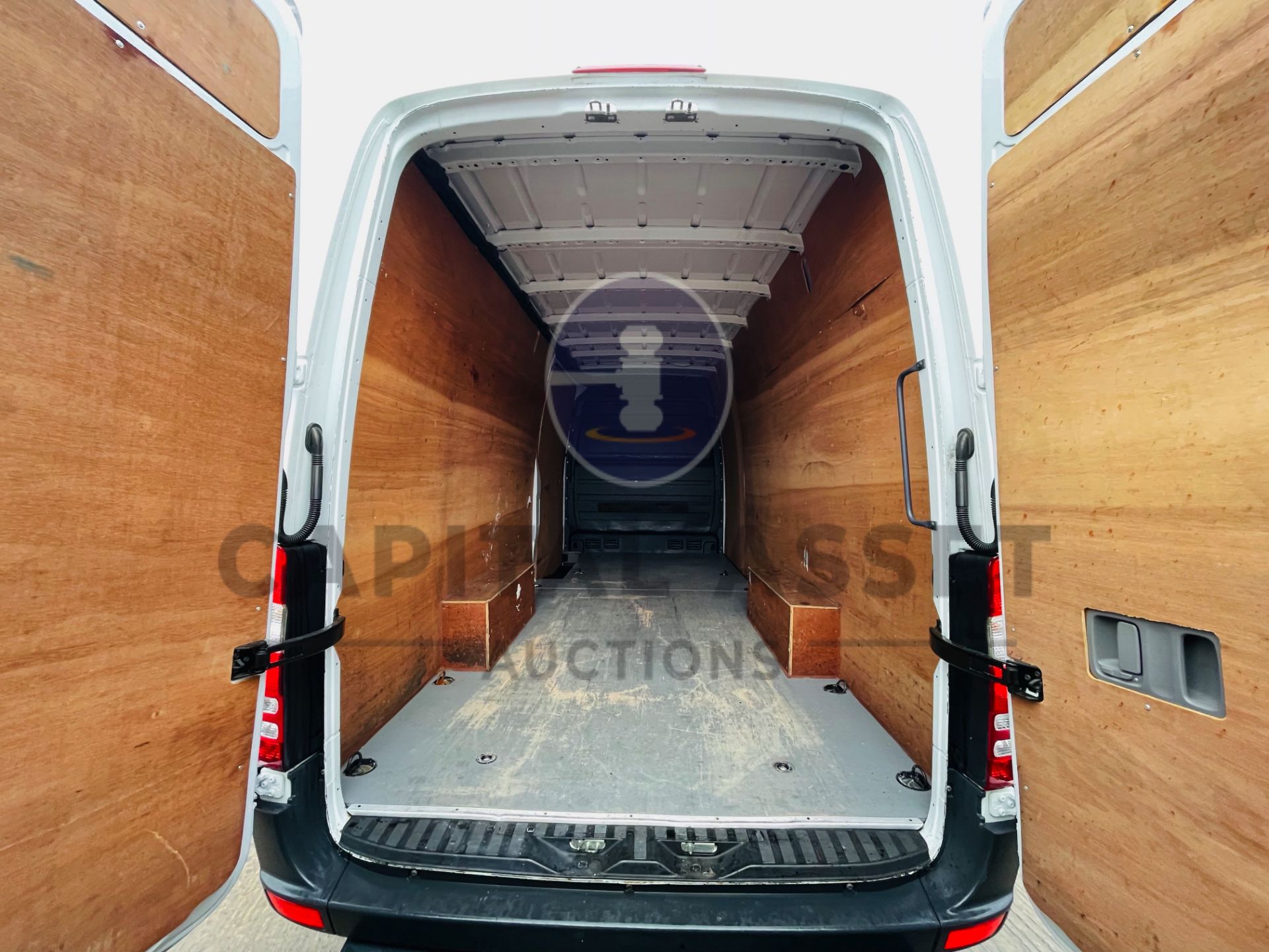 MERCEDES-BENZ SPRINTER 314 CDI *LWB HI-ROOF* (2017 - EURO 6) '140 BHP - 6 SPEED' *AIR CON & SAT NAV* - Image 25 of 42