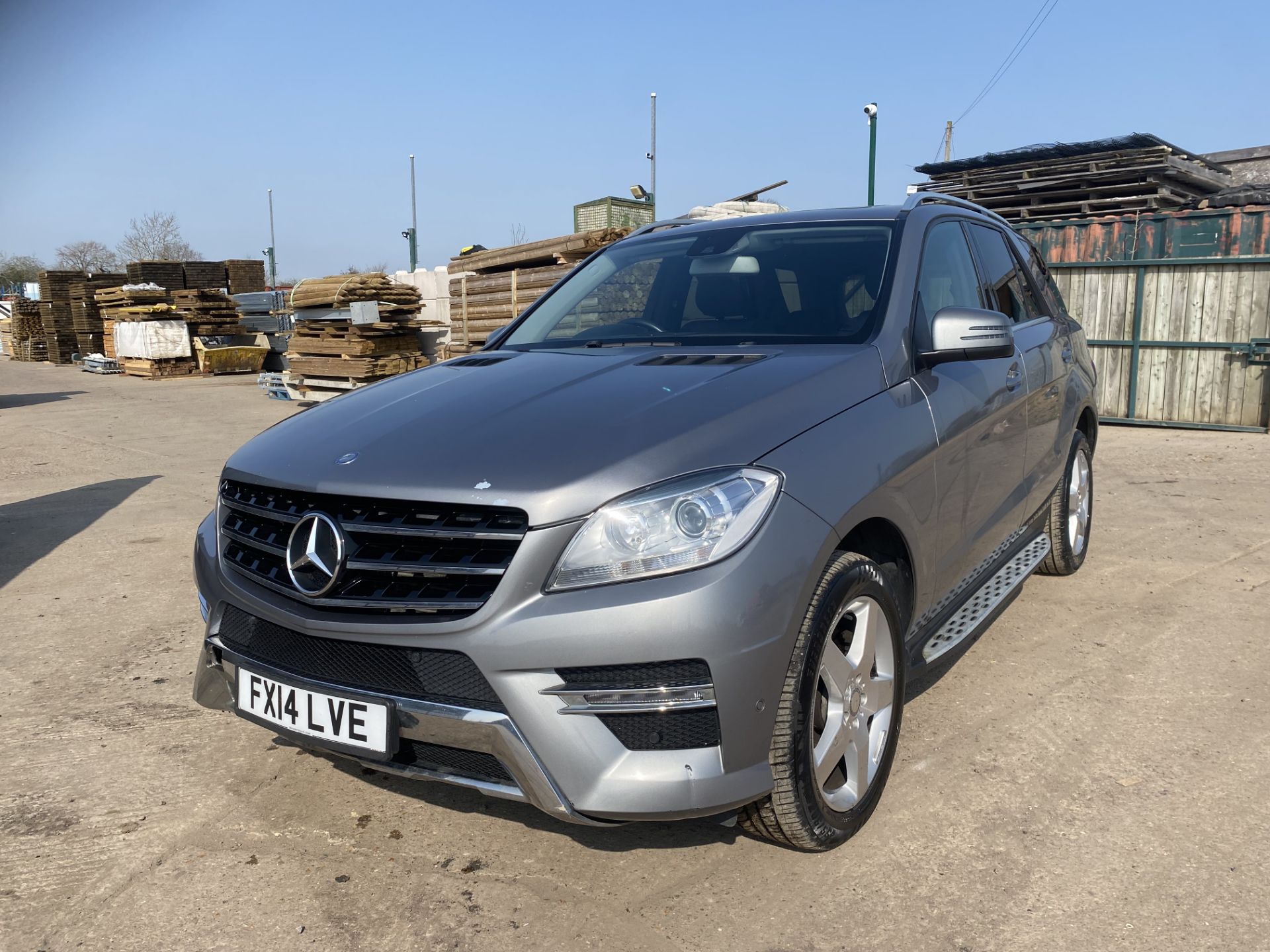 MERCEDES ML250d "AMG-LINE SPORT PREMIUM" AUTO -NEW SHAPE - 14 REG - 1 OWNER - HUGE SPEC -ELEC ROOF - Image 9 of 31