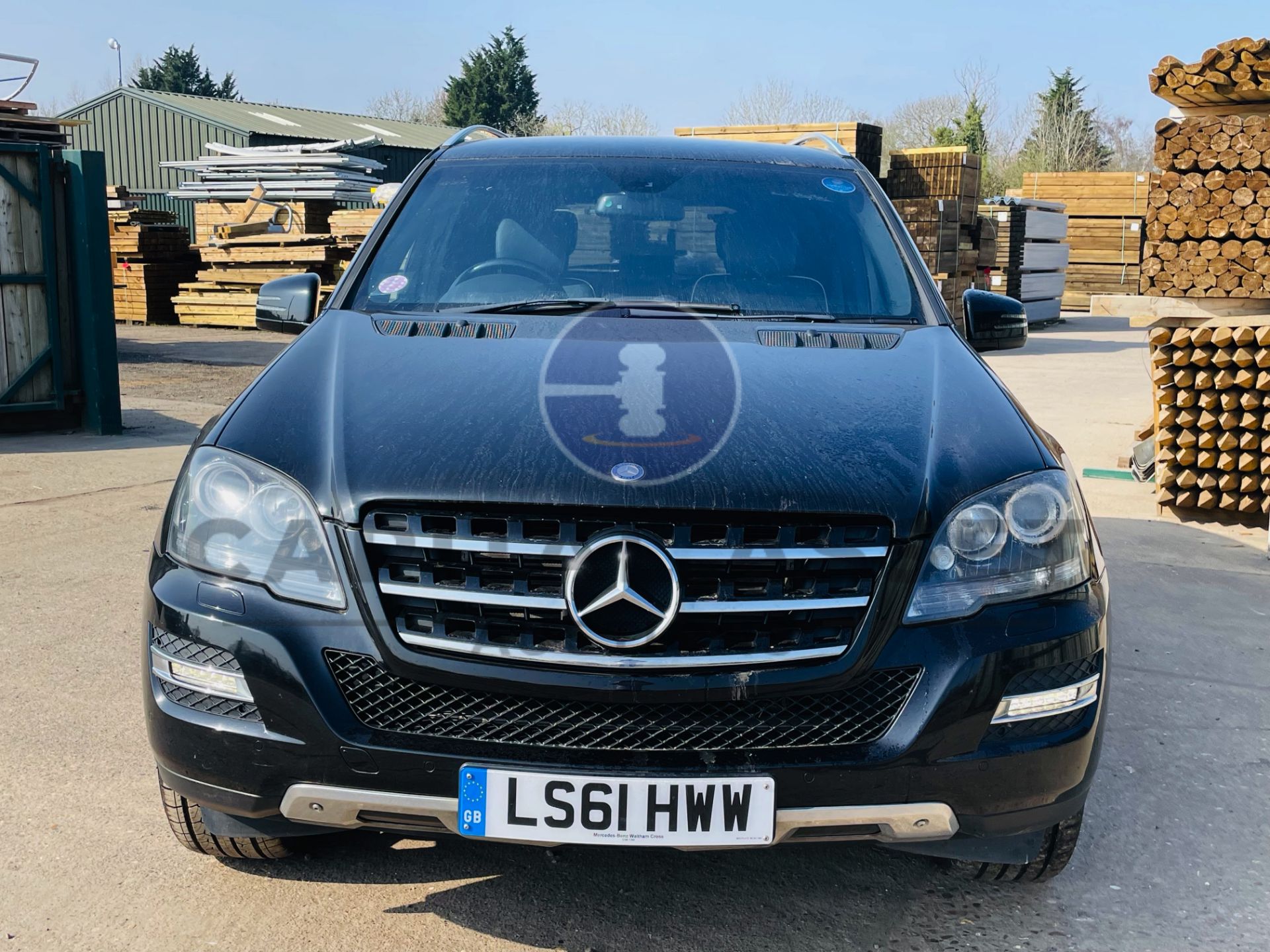 (On Sale) MERCEDES-BENZ ML 350 CDI *GRAND EDITION* SUV (61 REG) 3.0 DIESEL - AUTO *HUGE SPEC* - Image 4 of 53