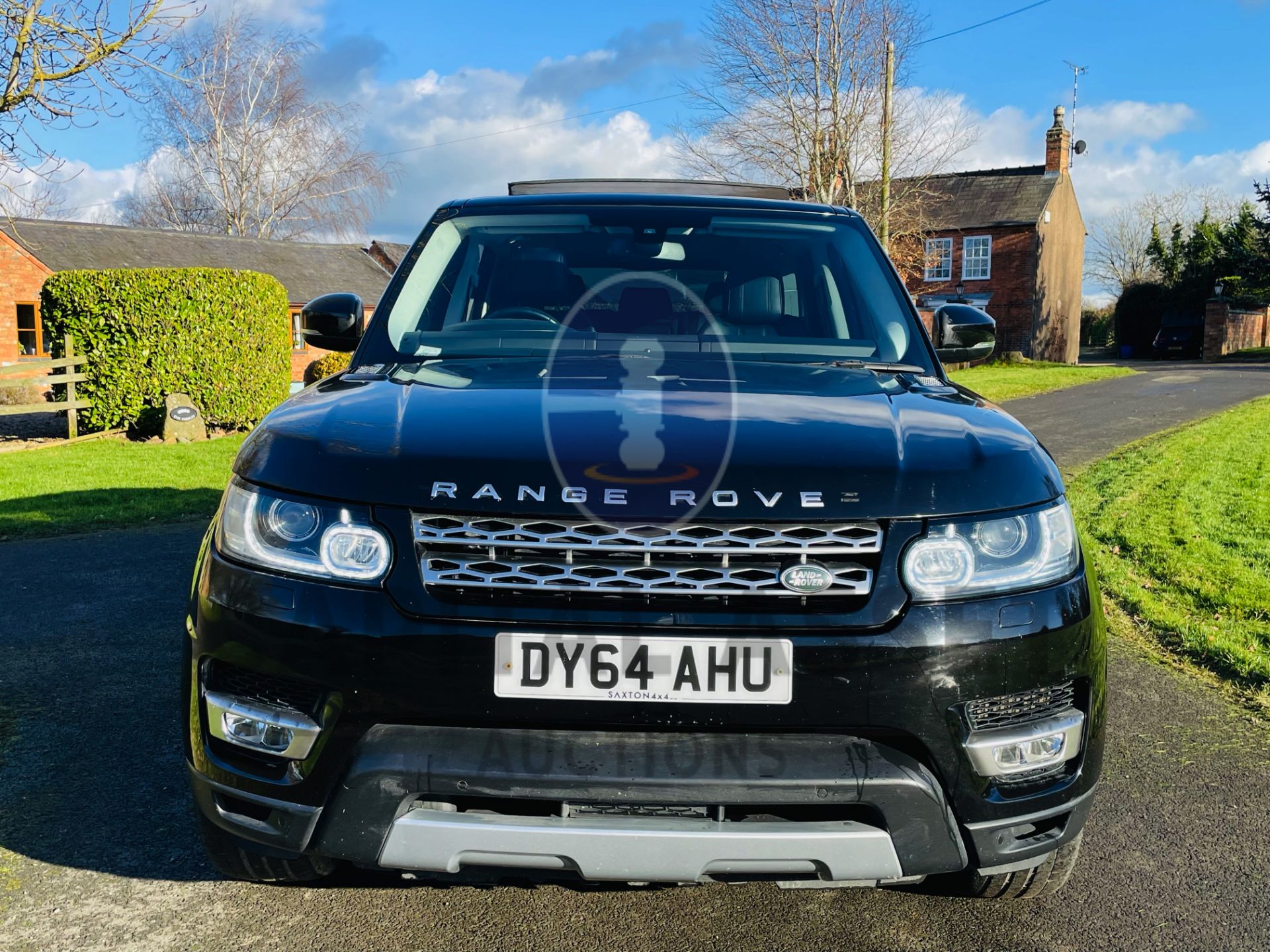 RANGE ROVER SPORT *HSE* SUV (2015 MODEL) 3.0 SDV6 - 8 SPEED AUTO *PAN ROOF - FULLY LOADED* (NO VAT) - Image 14 of 62