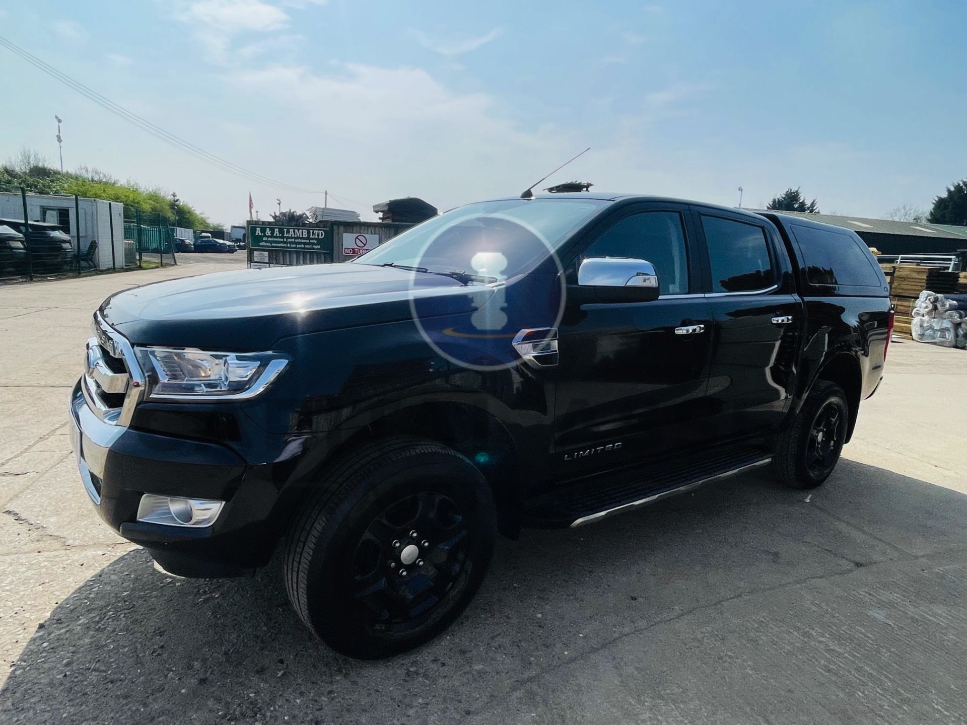 (On Sale) FORD RANGER *LIMITED* DOUBLE CAB PICK-UP (68 REG- EURO 6) TDCI - AUTO *FULLY LOADED* - Image 7 of 53