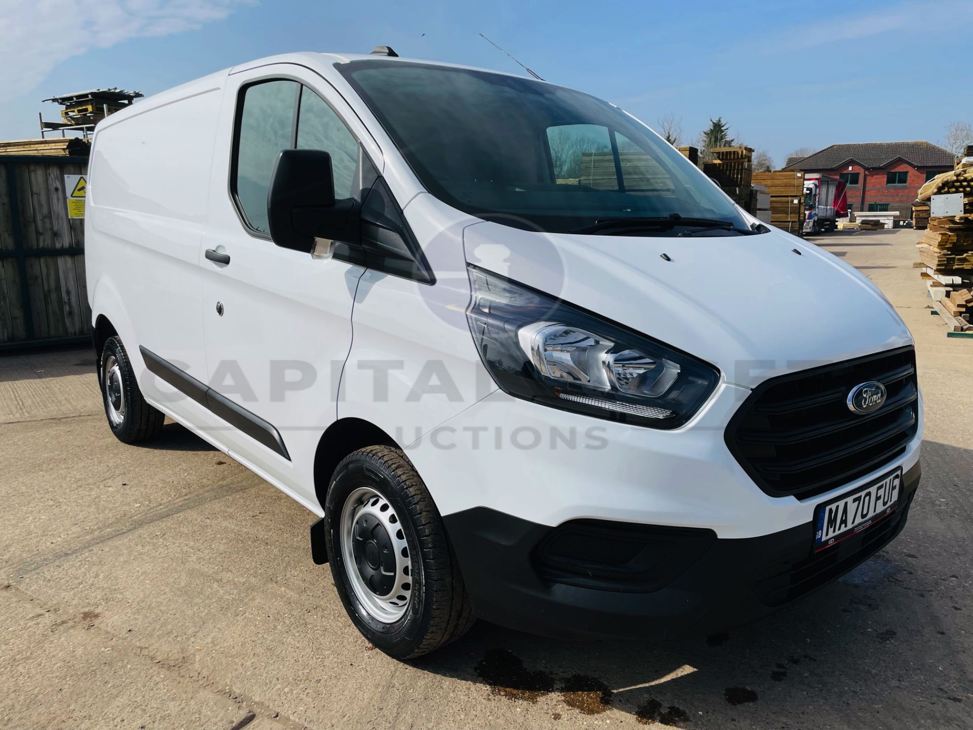 ON SALE FORD TRANSIT CUSTOM 2.0TDCI "300" ECO-BLUE (2021 MODEL) EURO 6 / AD BLUE - LOW MILEAGE - Image 3 of 24