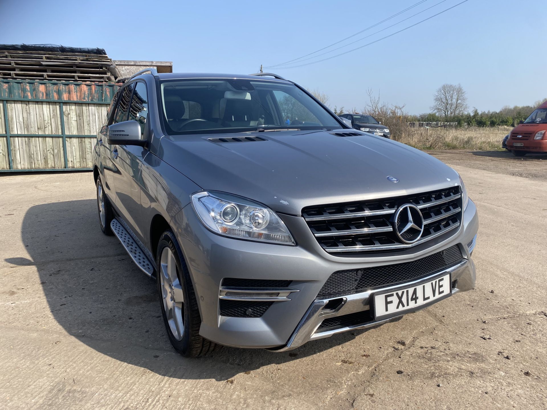 MERCEDES ML250d "AMG-LINE SPORT PREMIUM" AUTO -NEW SHAPE - 14 REG - 1 OWNER - HUGE SPEC -ELEC ROOF - Image 7 of 31