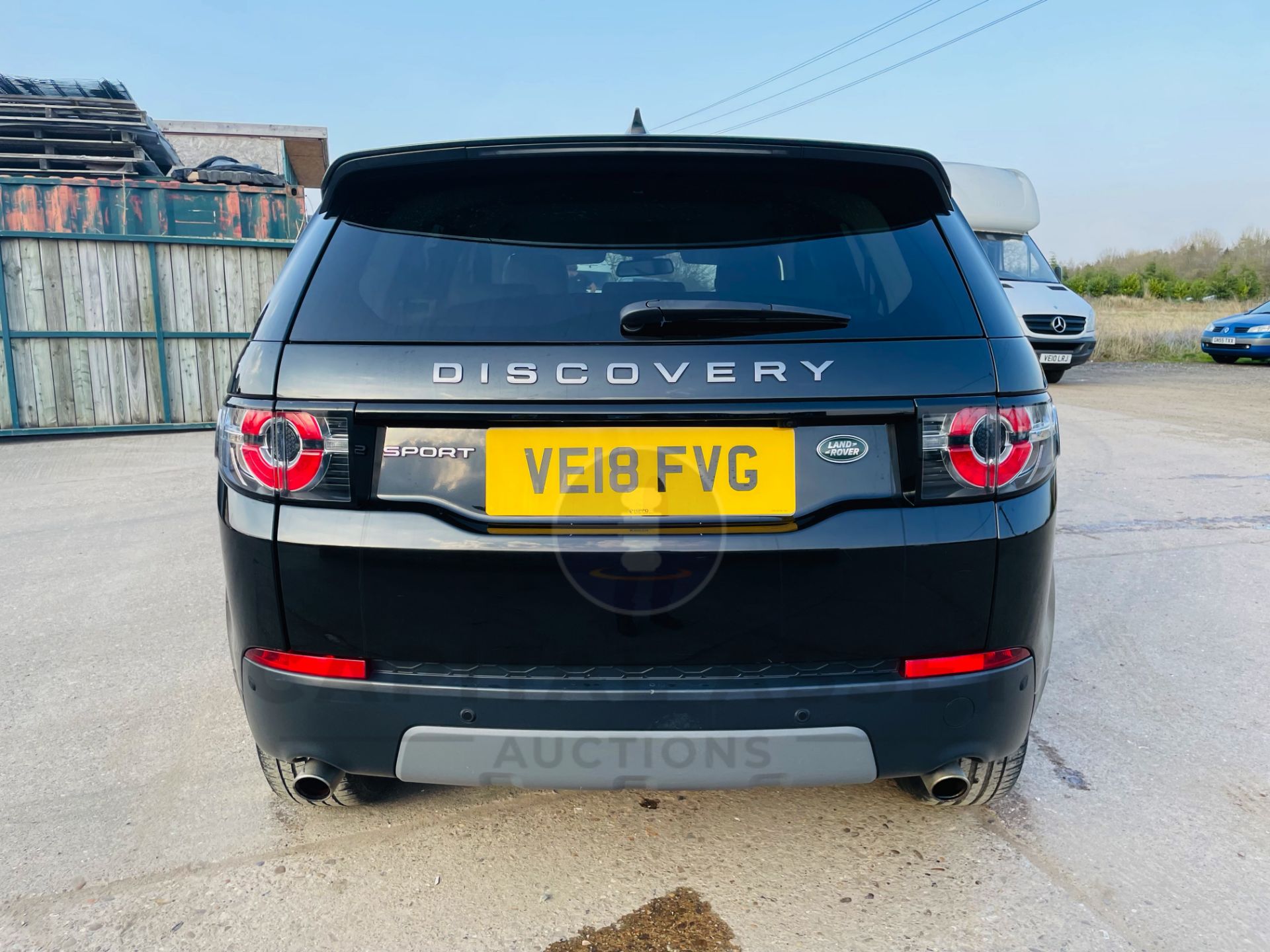 (On Sale) LAND ROVER DISCOVERY SPORT *SE TECH* 7 SEATER SUV (2018 - EURO 6) TD4 - AUTO *LOW MILEAGE* - Image 10 of 35