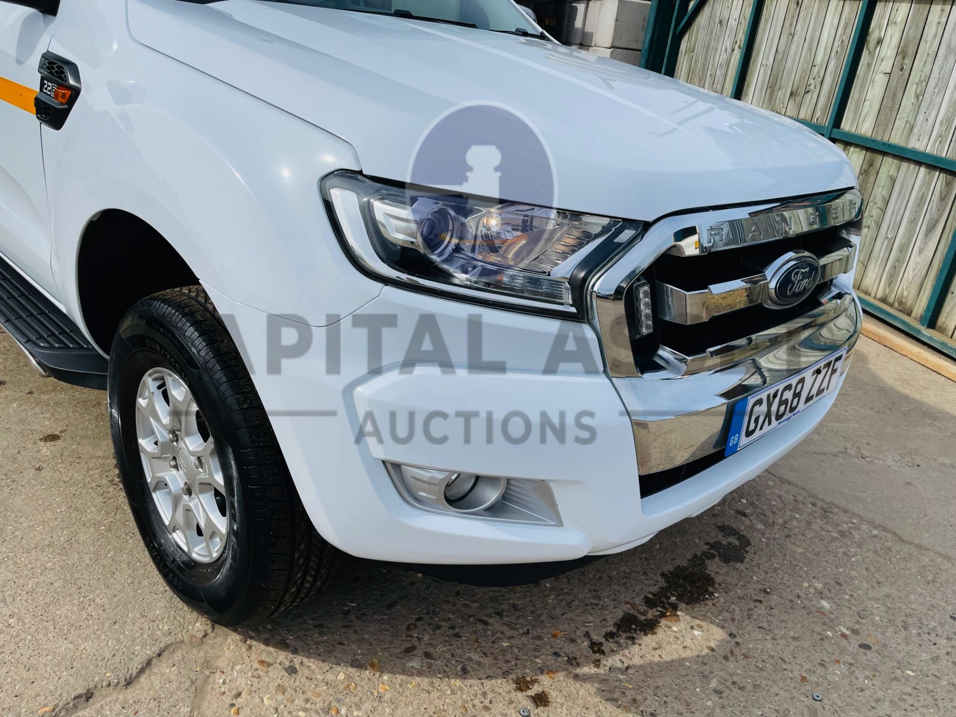 FORD RANGER *DOUBLE CAB PICK-UP* (2019 - EURO 6) 2.2 TDCI - 160 BHP (1 OWNER) *U-LEZ COMPLIANT* - Image 14 of 47