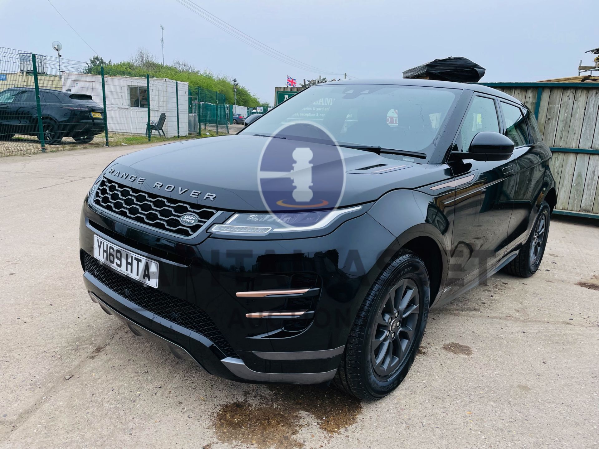 (On Sale) RANGE ROVER EVOQUE *R-DYNAMIC* SUV (69 REG - NEW MODEL) 2.0 DIESEL - EURO 6 (1 OWNER) - Image 5 of 50